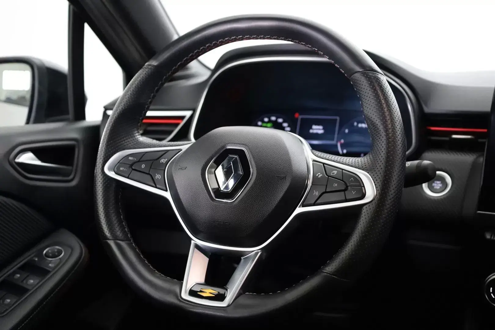 Renault Clio 1.0 TCe RS Line 6