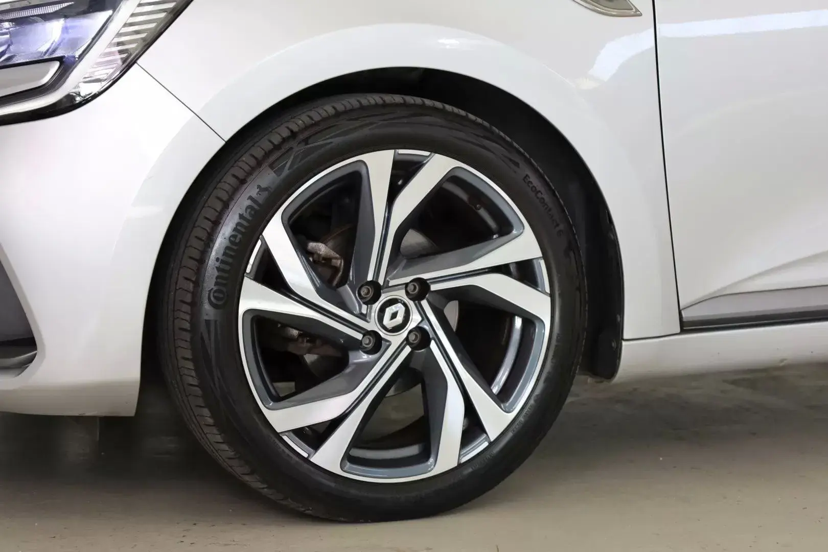 Renault Clio 1.0 TCe RS Line 14