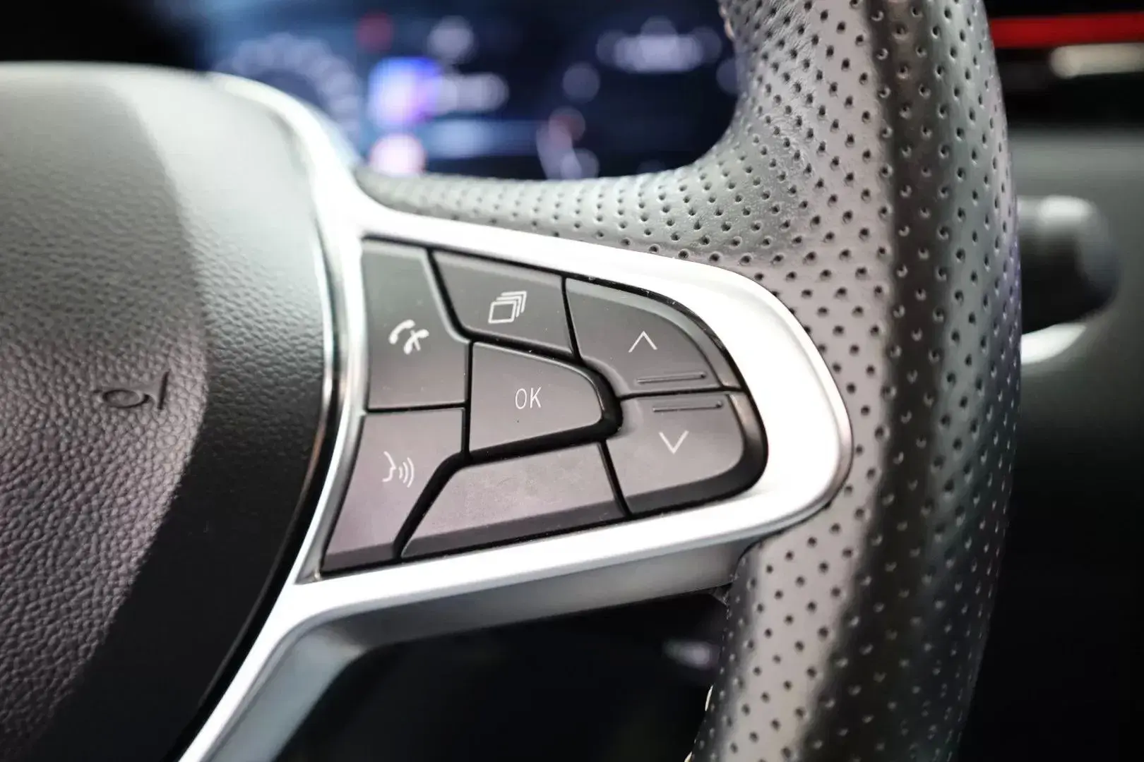 Renault Clio 1.0 TCe RS Line 38