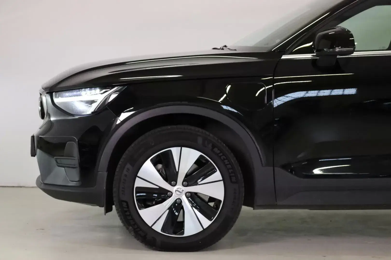 Volvo XC 40 1.5 T5 PHEV Momentum Plus 13