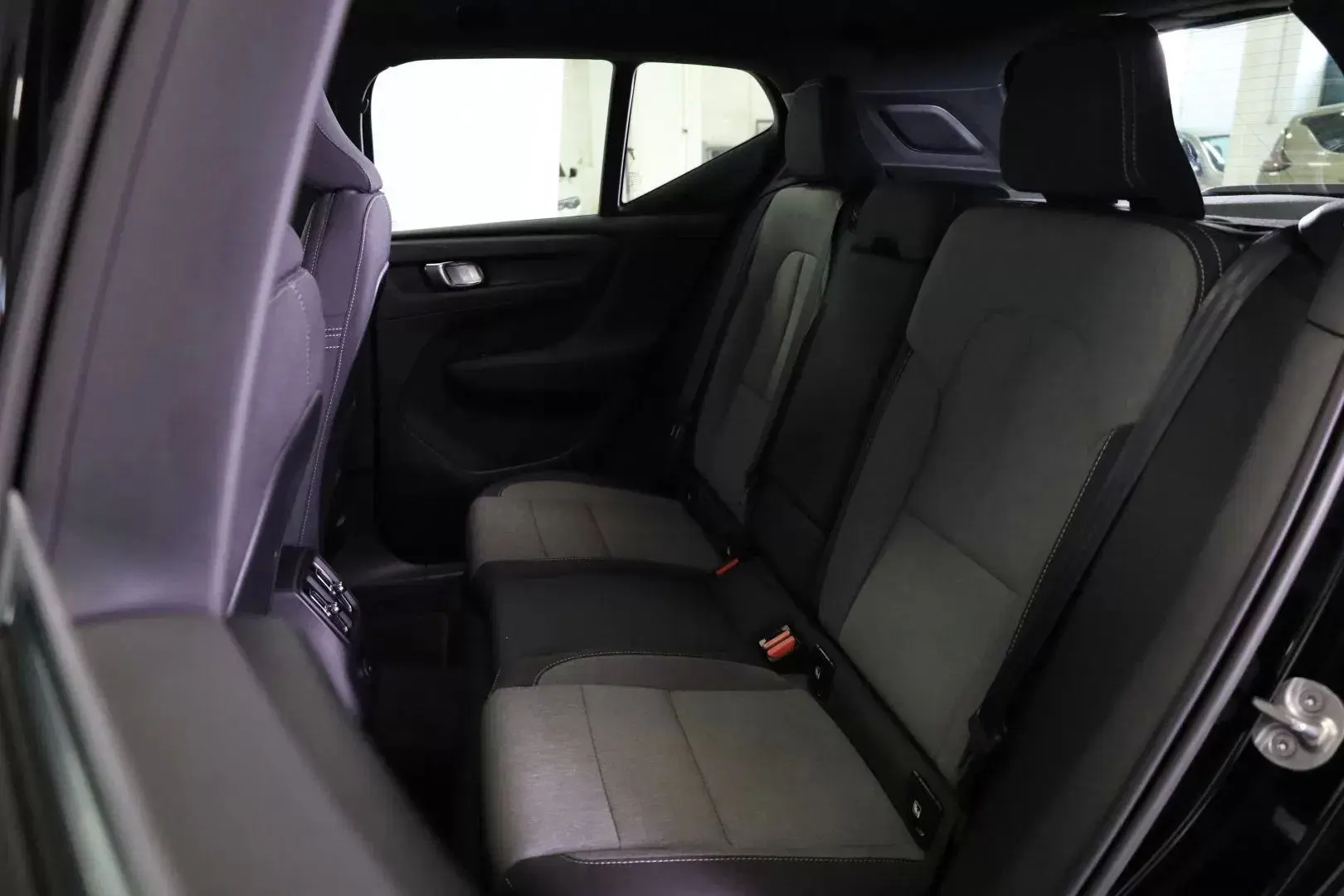 Volvo XC 40 1.5 T5 PHEV Momentum Plus 30