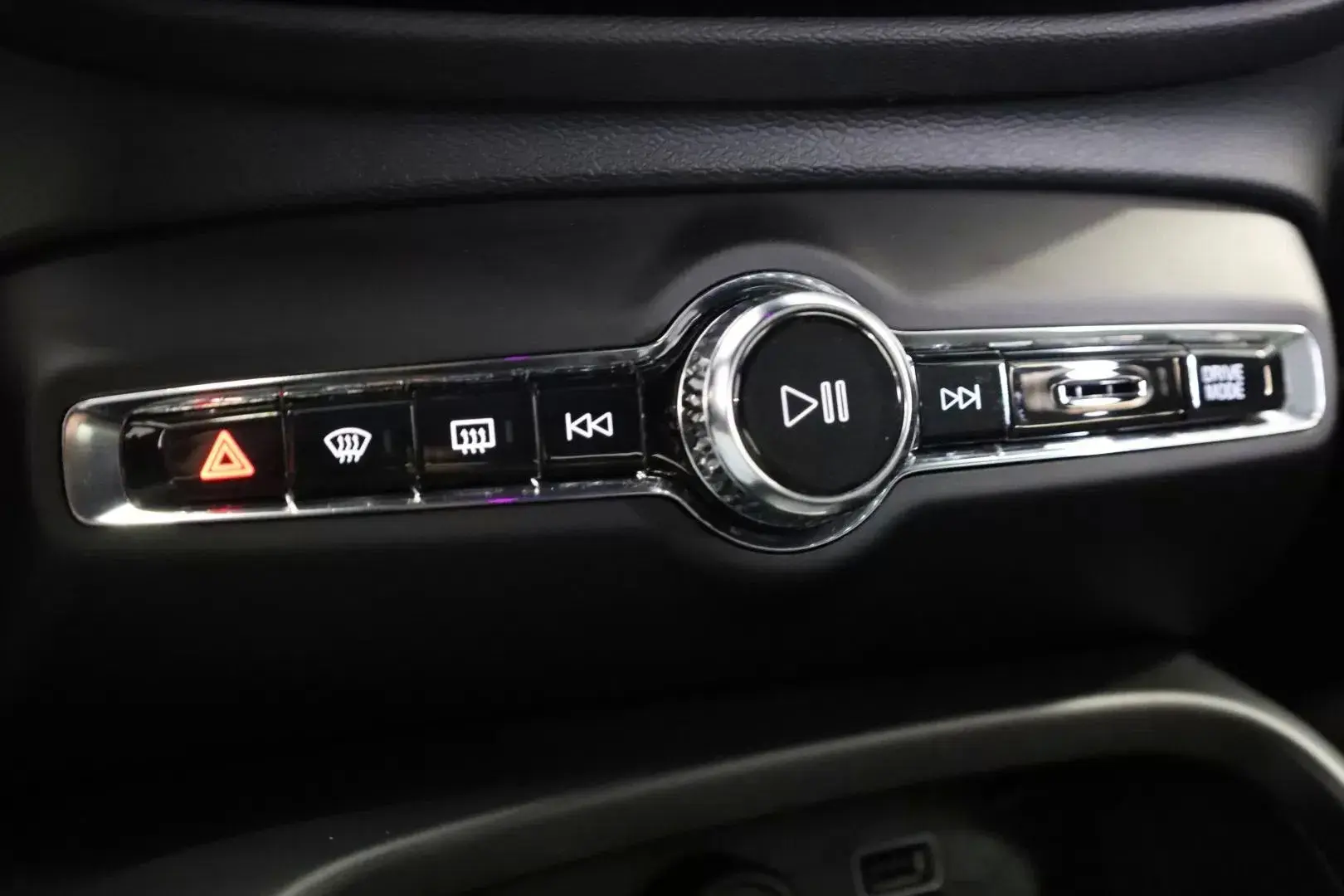 Volvo XC 40 1.5 T5 PHEV Momentum Plus 34