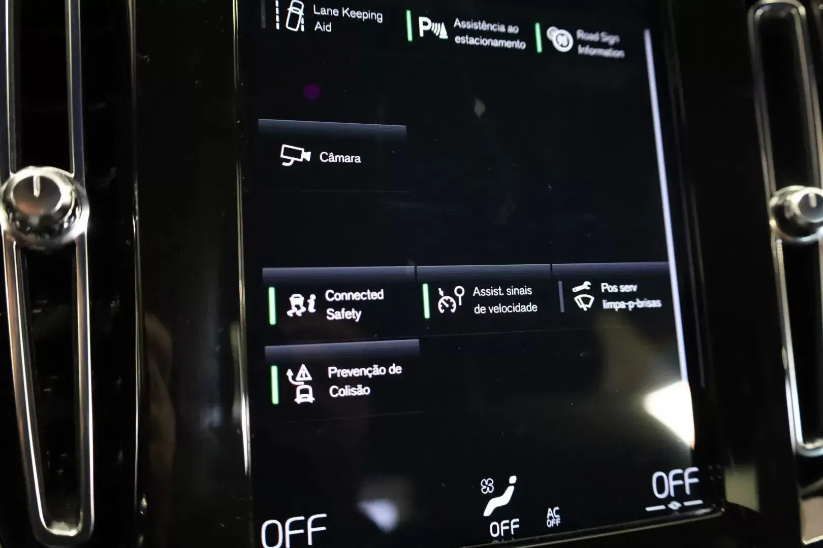 Volvo XC 40 1.5 T5 PHEV Momentum Plus 41