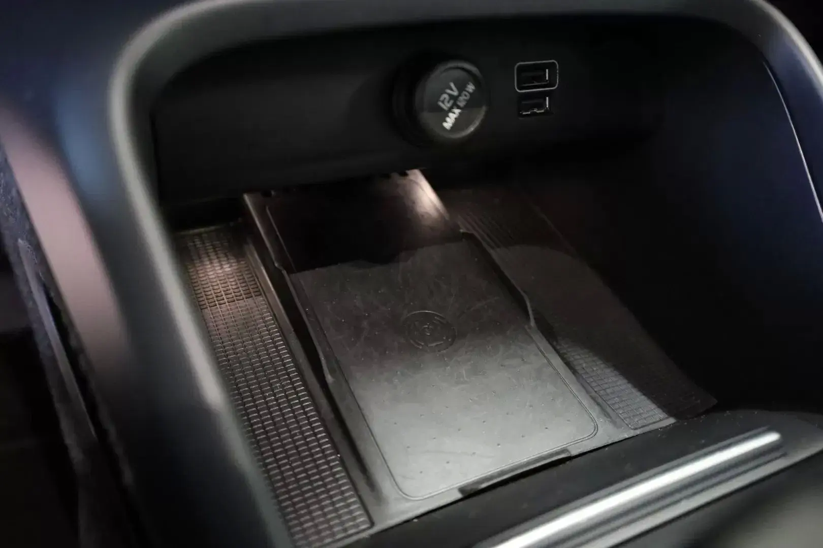 Volvo XC 40 1.5 T5 PHEV Momentum Plus 51