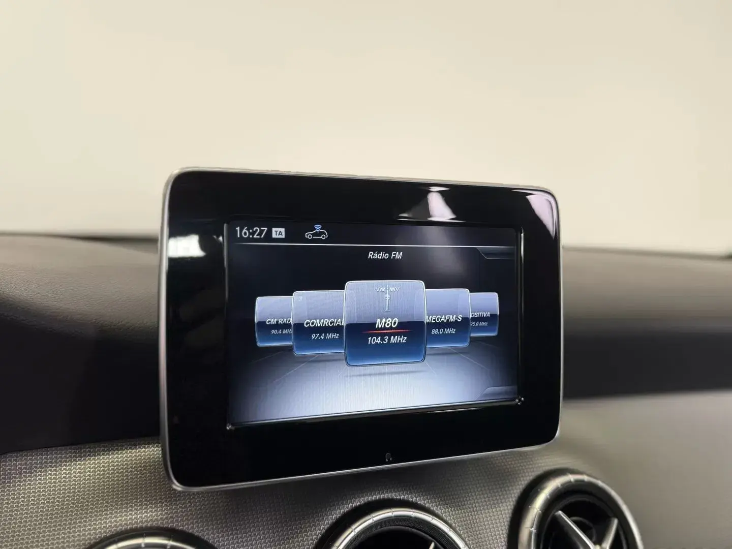 Mercedes-Benz CLA 180 d Urban Aut. 31