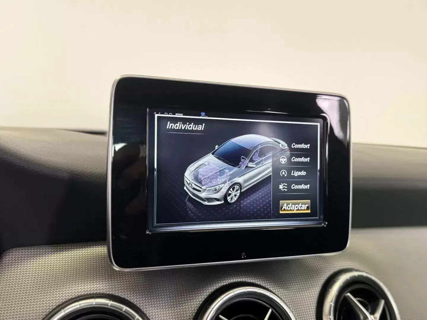 Mercedes-Benz CLA 180 d Urban Aut. 32