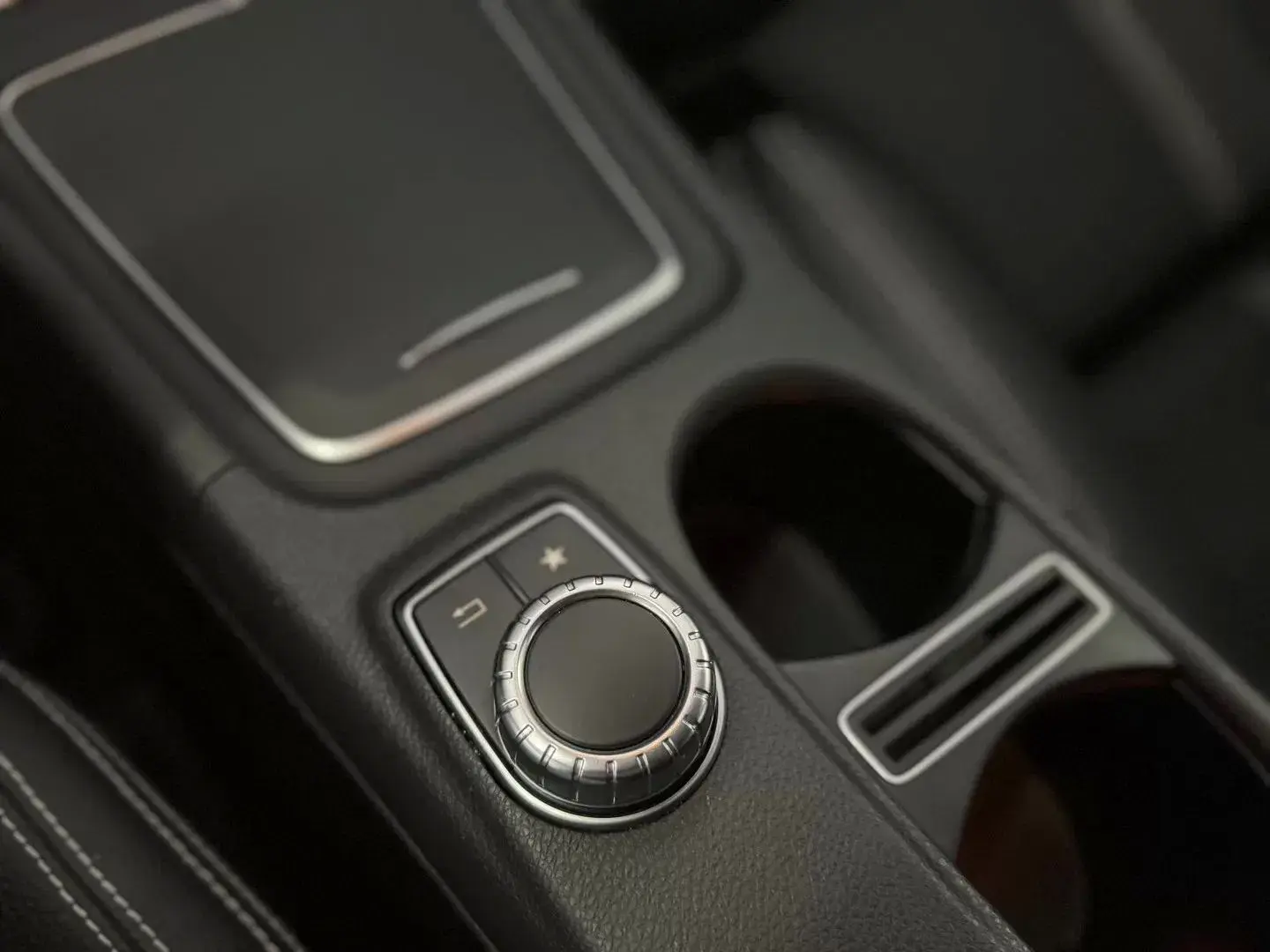 Mercedes-Benz CLA 180 d Urban Aut. 37