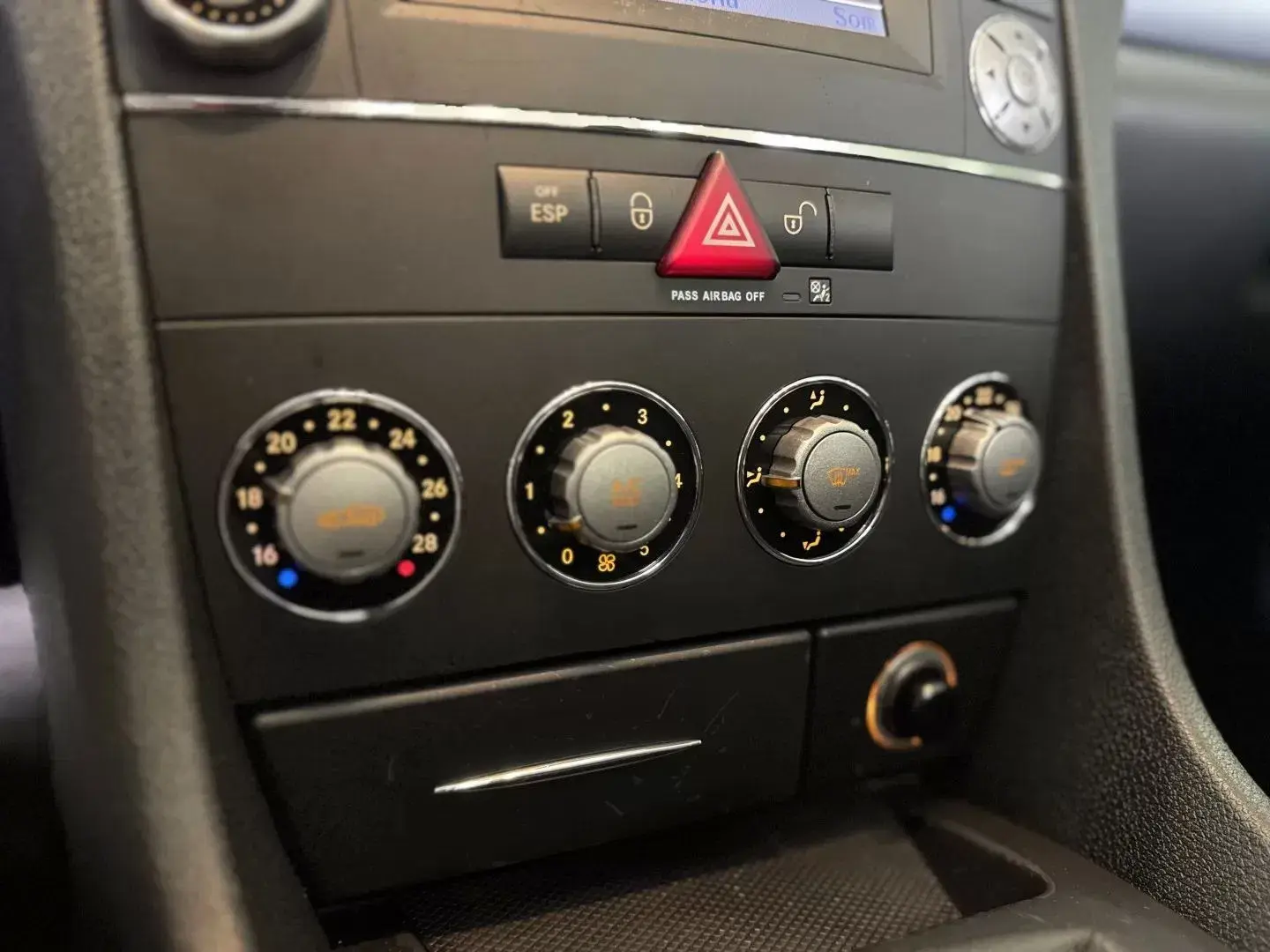 Mercedes-Benz SLK 200 K 27