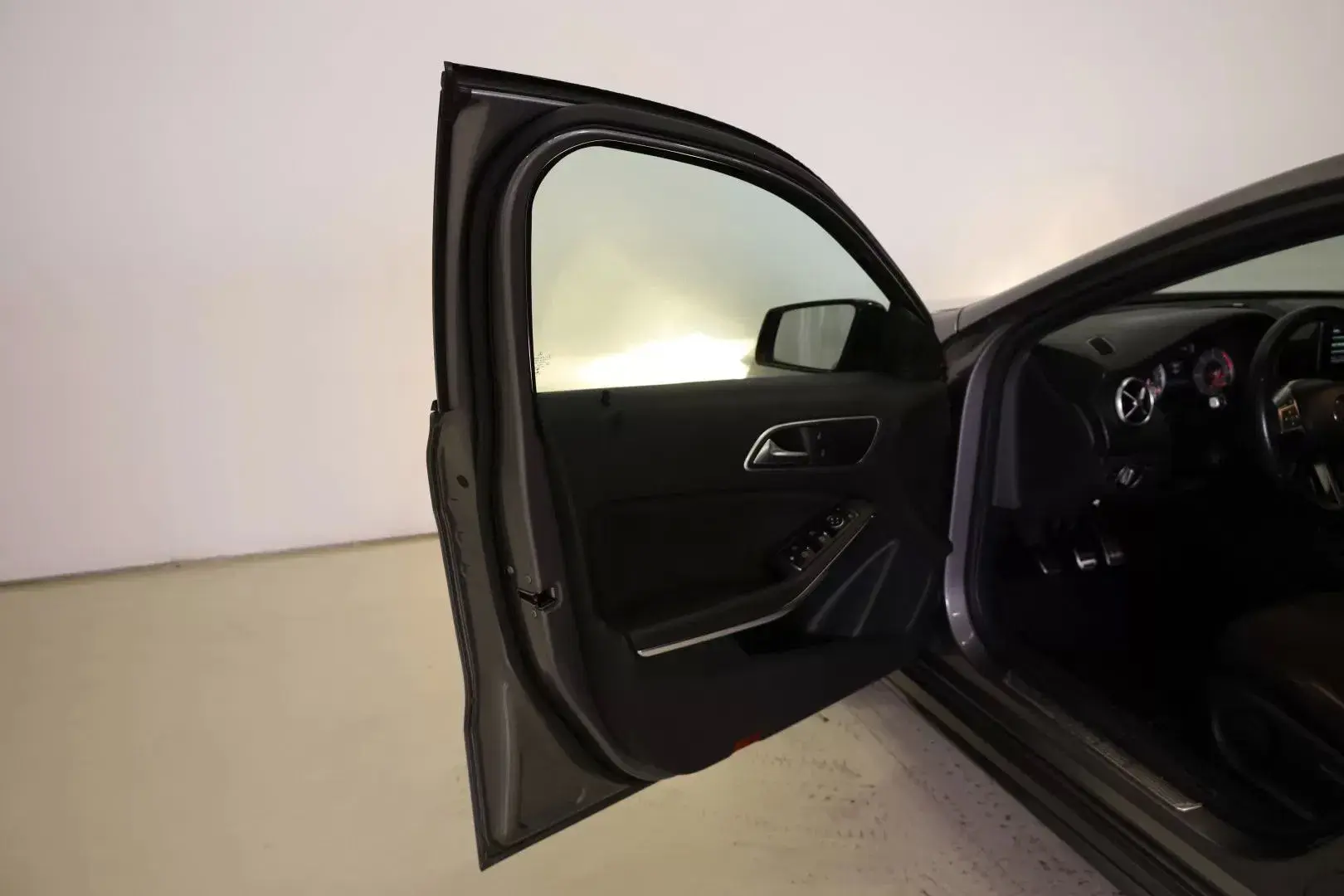 Mercedes-Benz A 200 CDI BE AMG Line 16