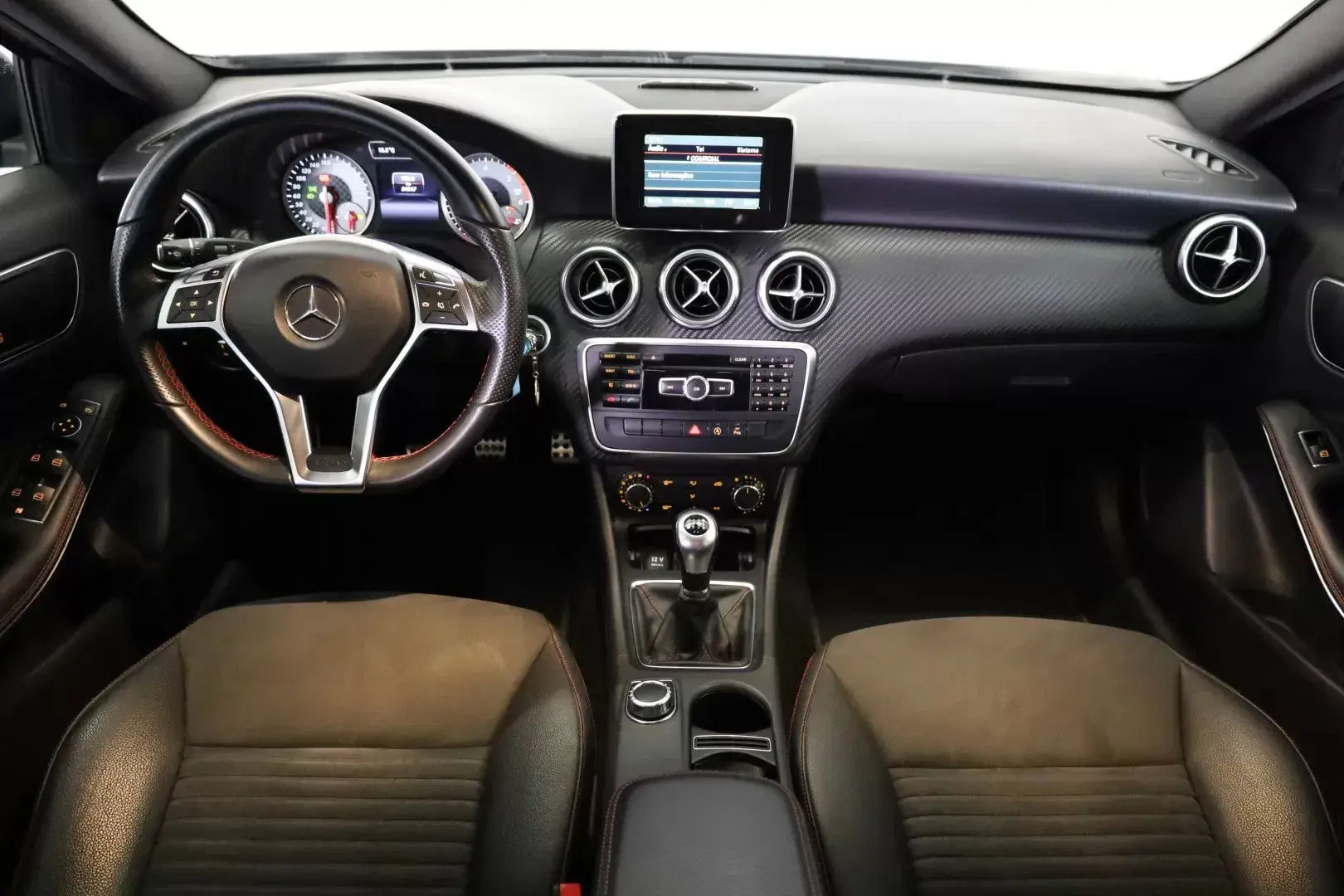 Mercedes-Benz A 200 CDI BE AMG Line 20