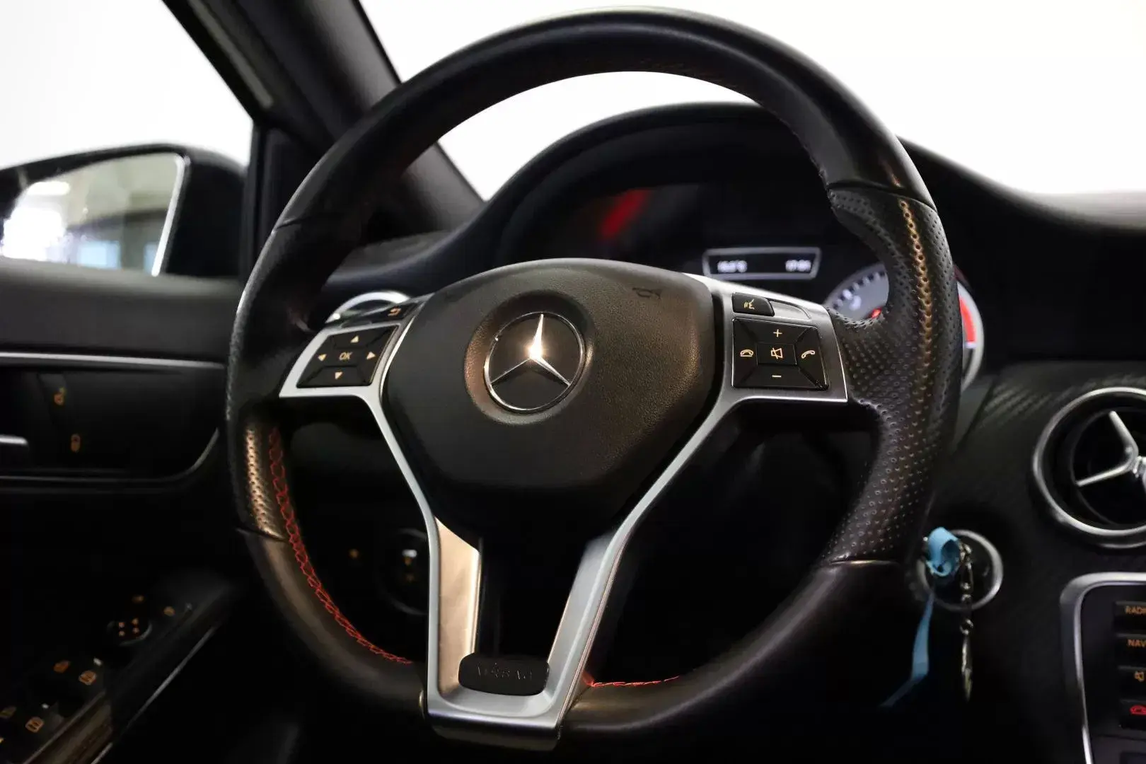 Mercedes-Benz A 200 CDI BE AMG Line 24