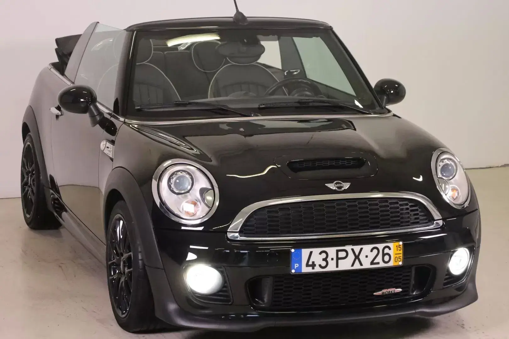 MINI Cabrio John Cooper Works Auto 7