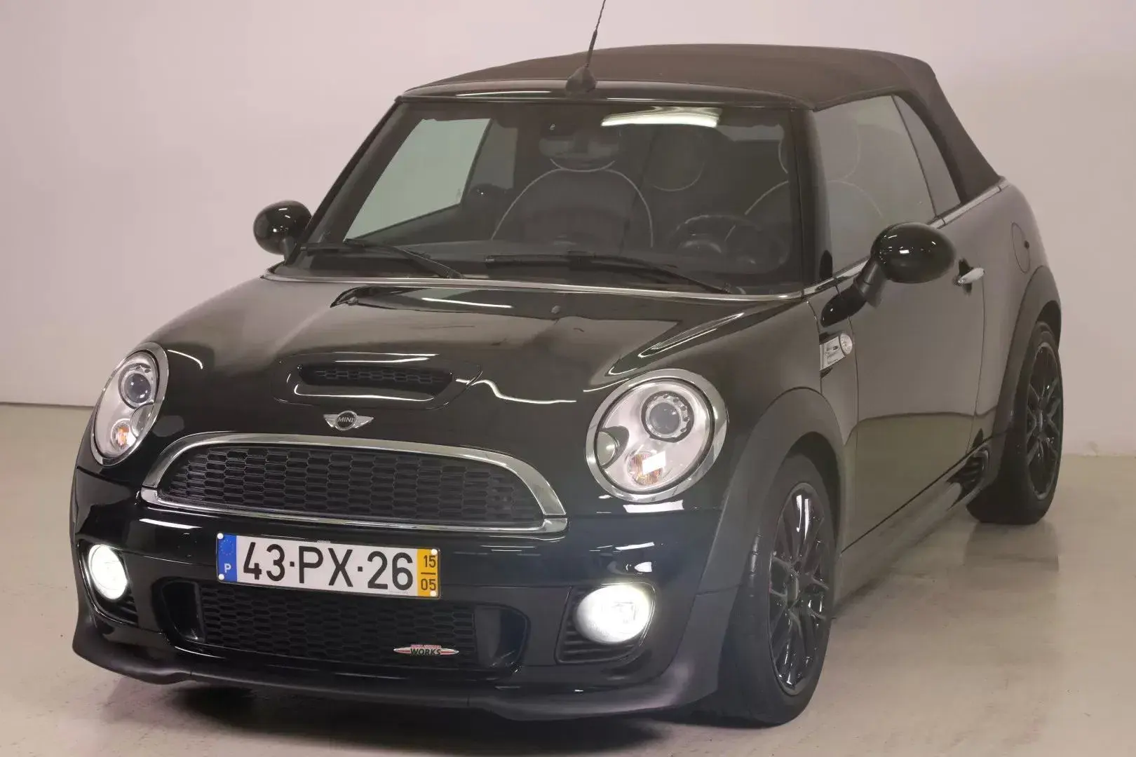 MINI Cabrio John Cooper Works Auto 14