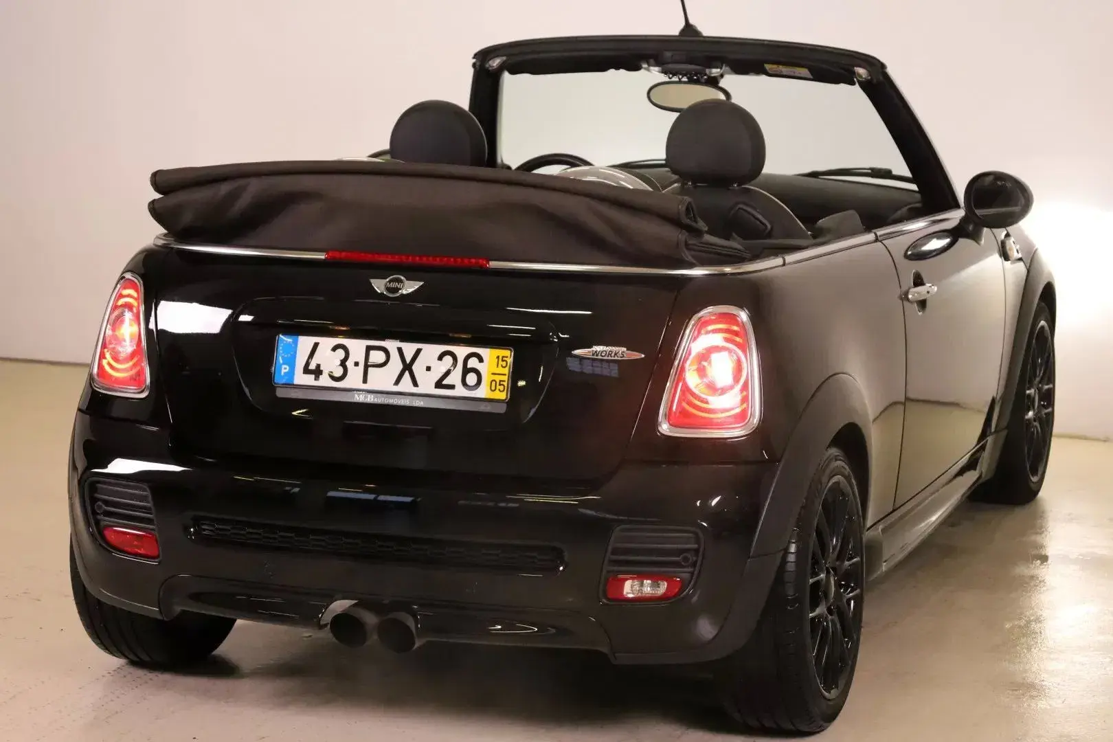 MINI Cabrio John Cooper Works Auto 24