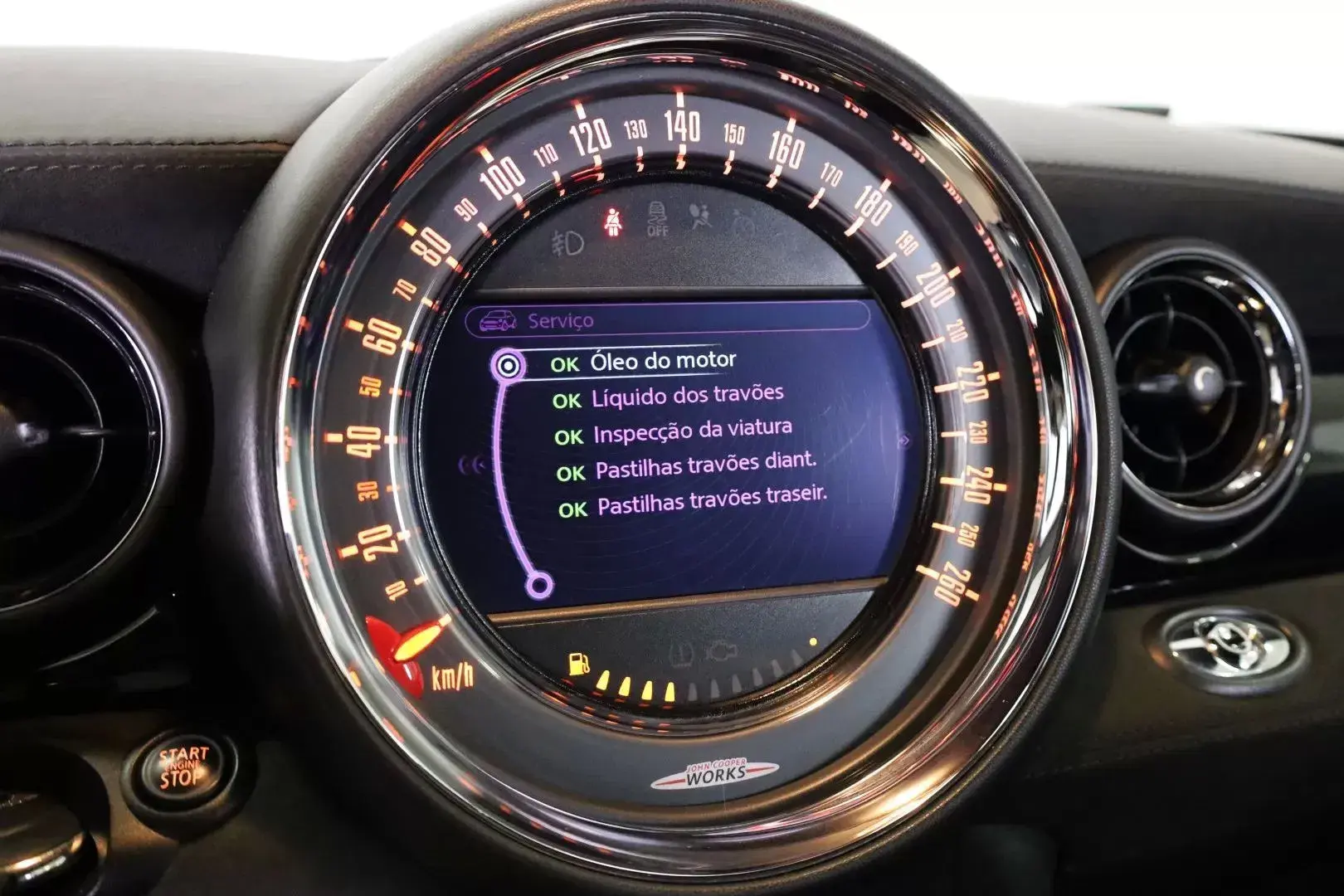 MINI Cabrio John Cooper Works Auto 40