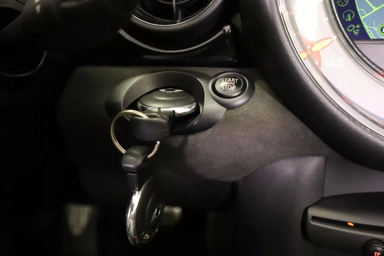 MINI Cabrio John Cooper Works Auto 49