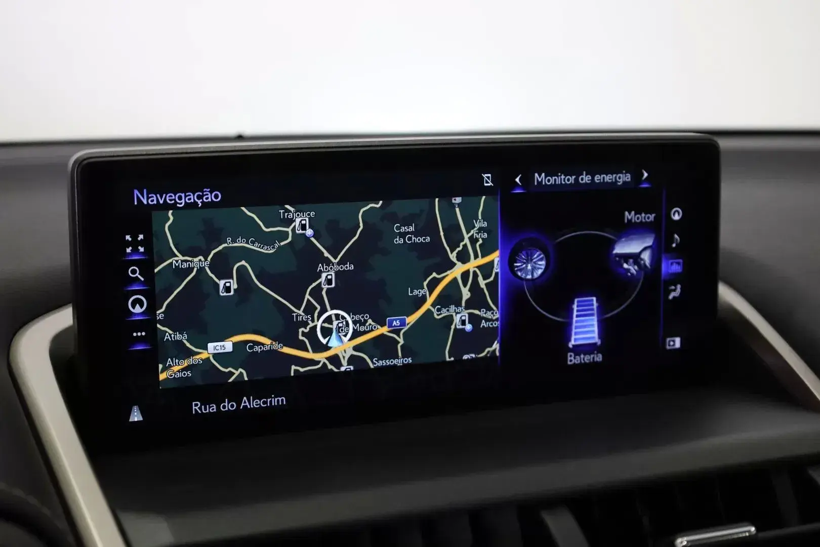 Lexus NX 300h Executive Plus 32