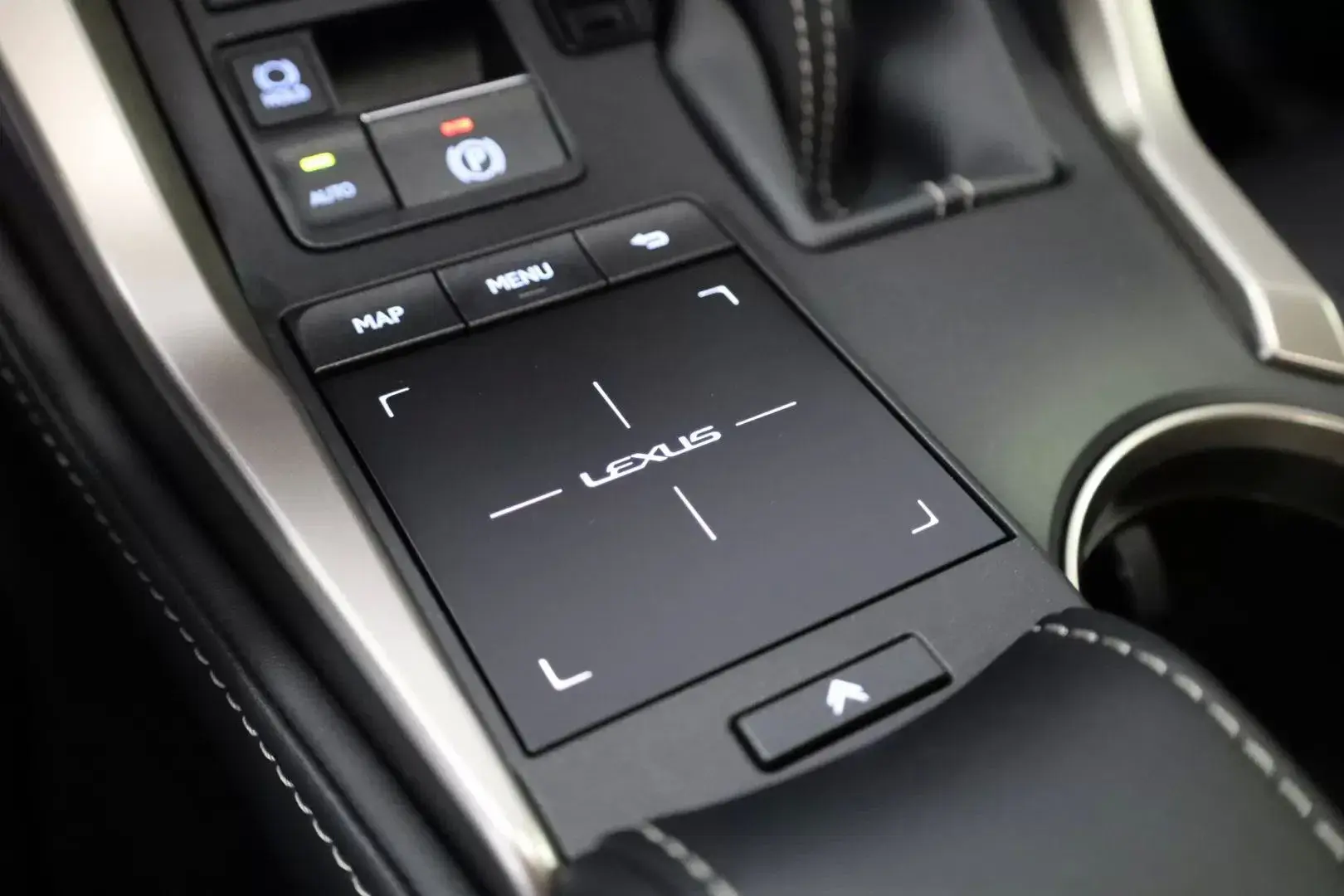 Lexus NX 300h Executive Plus 40