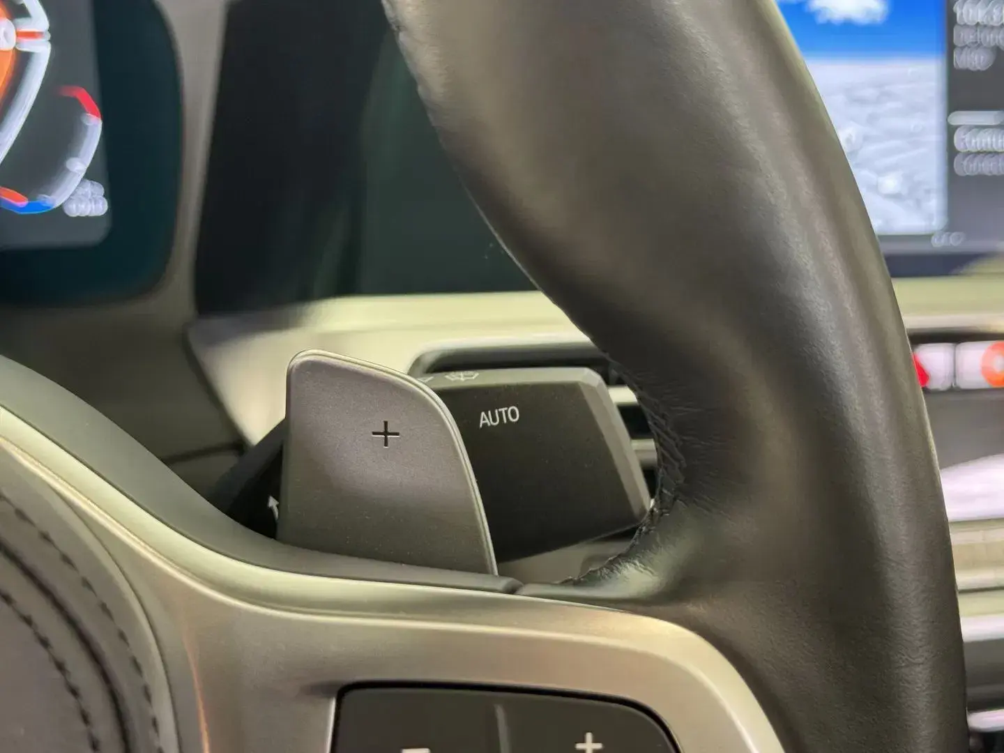 BMW 420 d Pack Desportivo M Auto 33