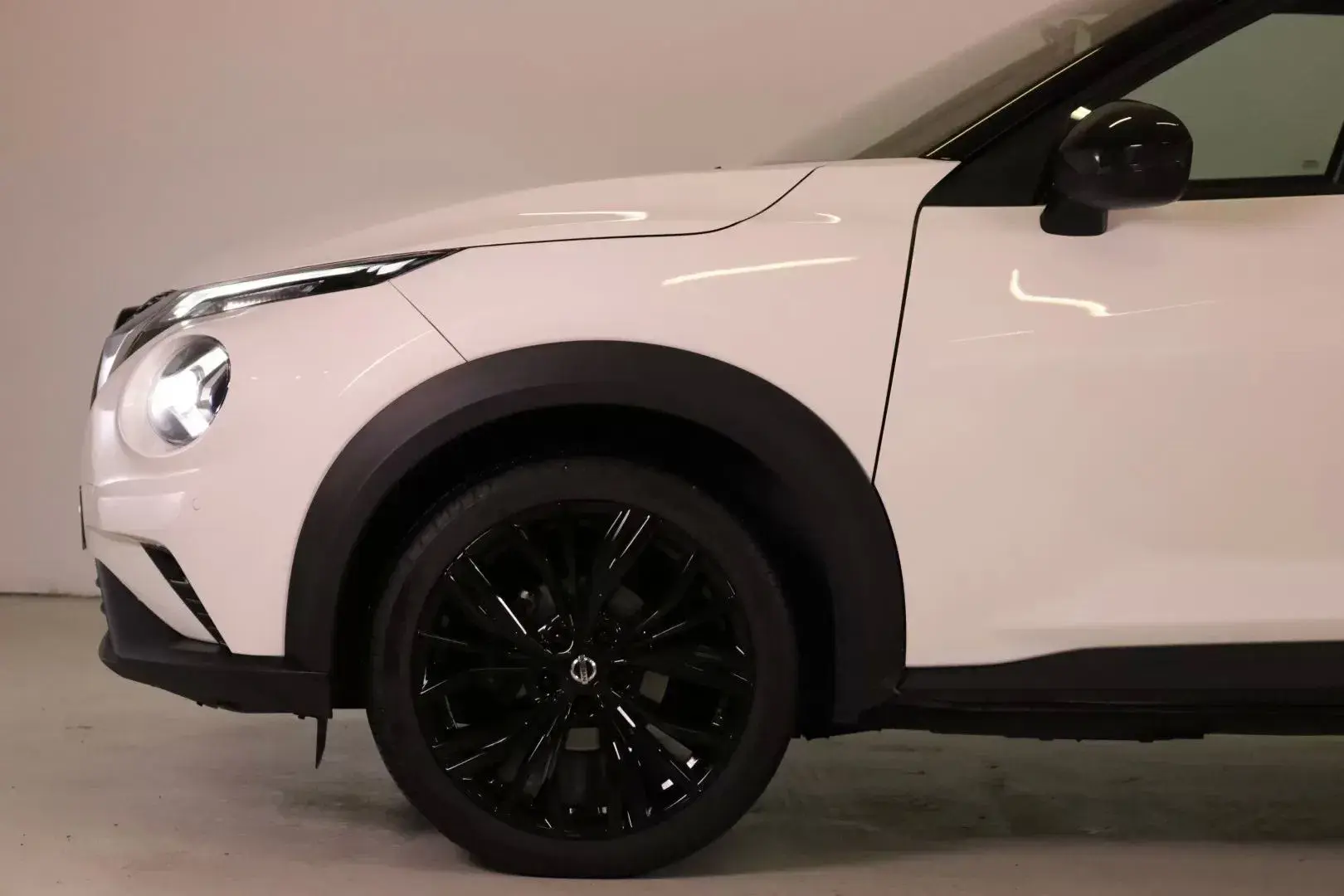 Nissan Juke 1.0 DIG-T Enigma DCT 10