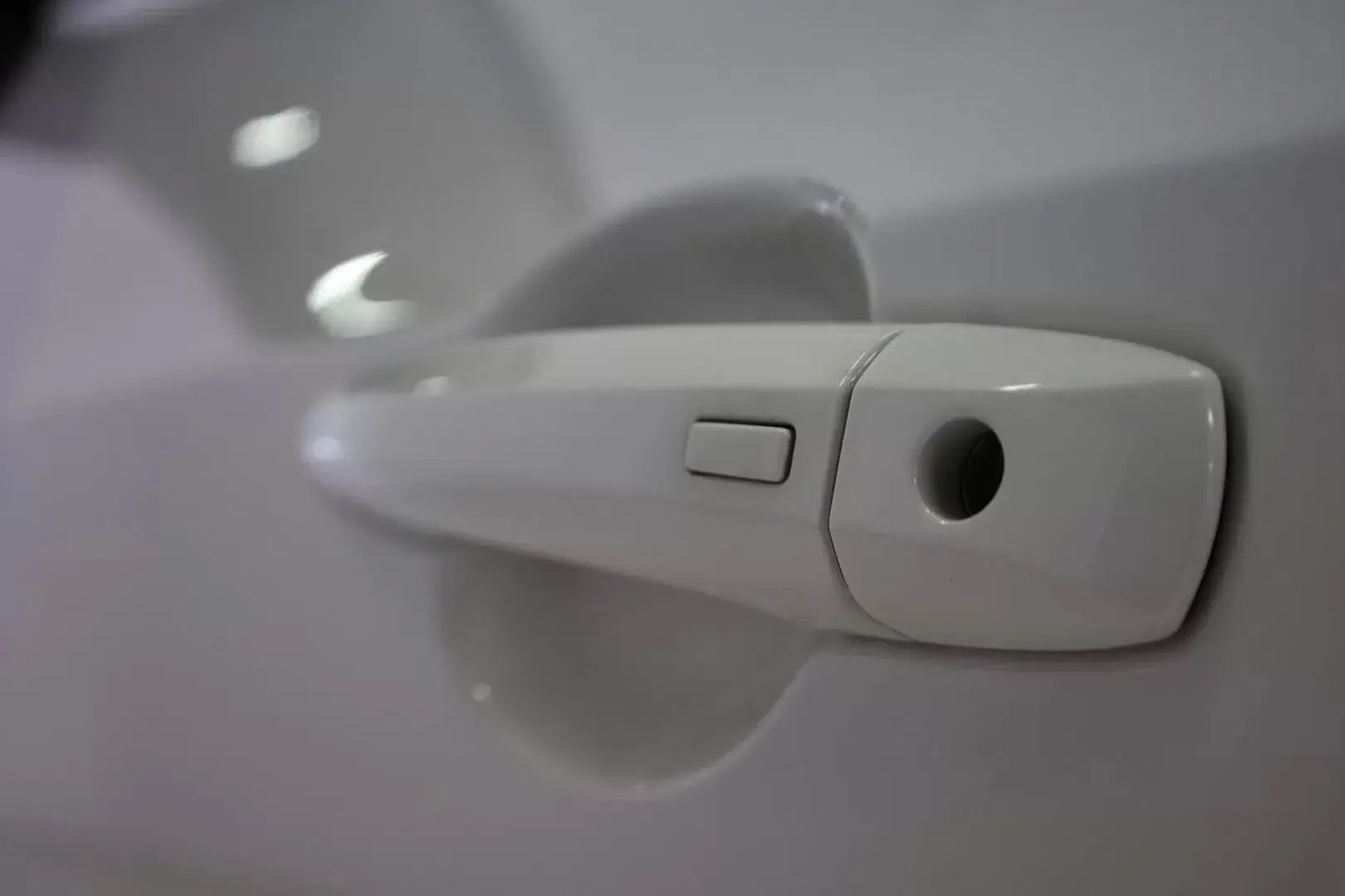 Nissan Juke 1.0 DIG-T Enigma DCT 16