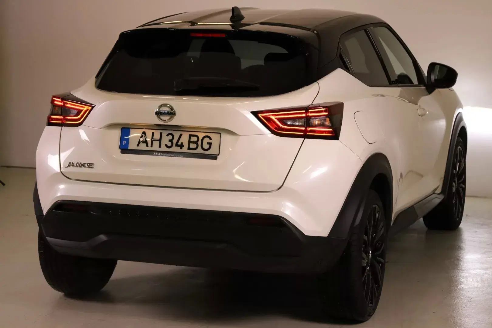 Nissan Juke 1.0 DIG-T Enigma DCT 21