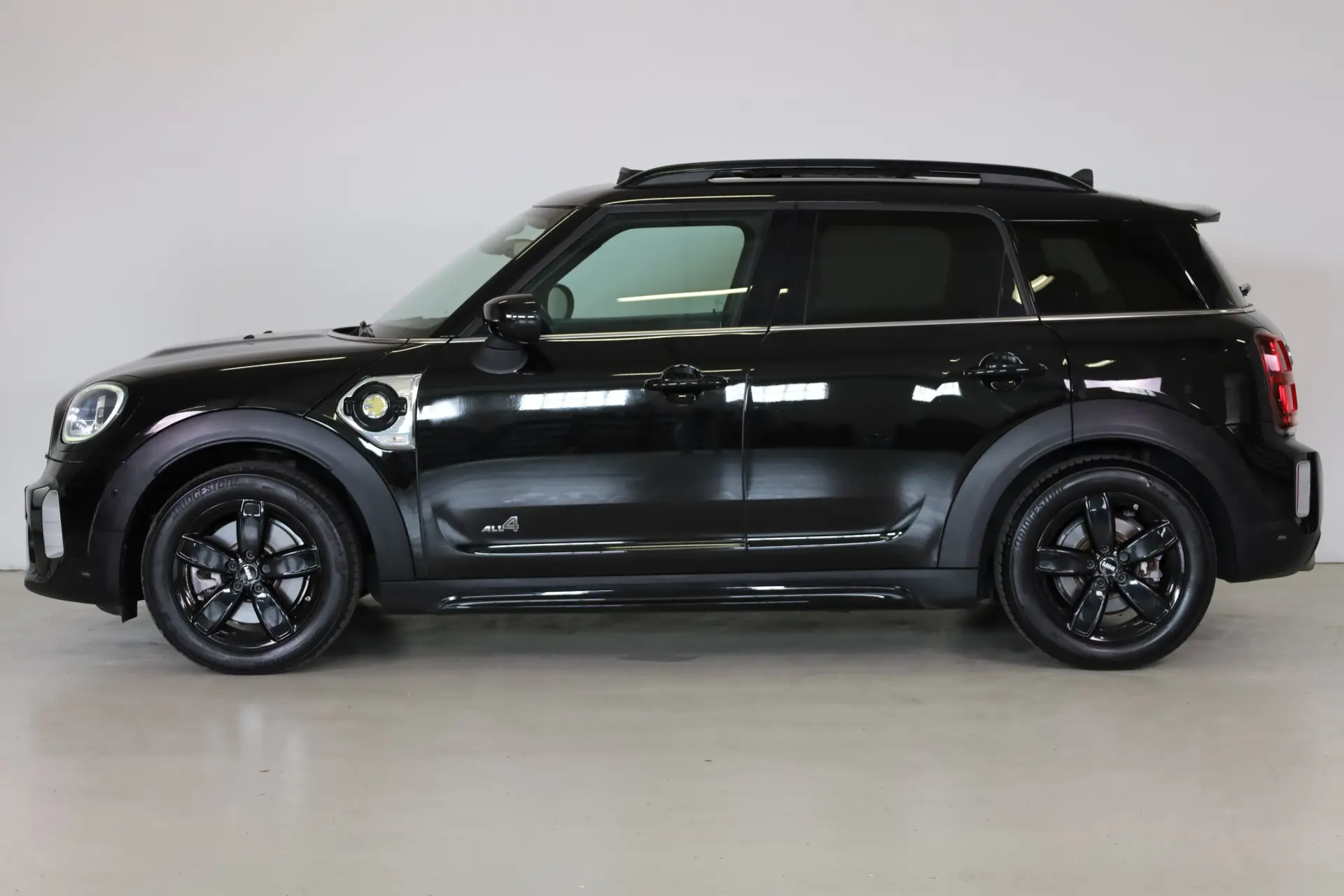MINI Countryman Cooper SE ALL4 Auto 4
