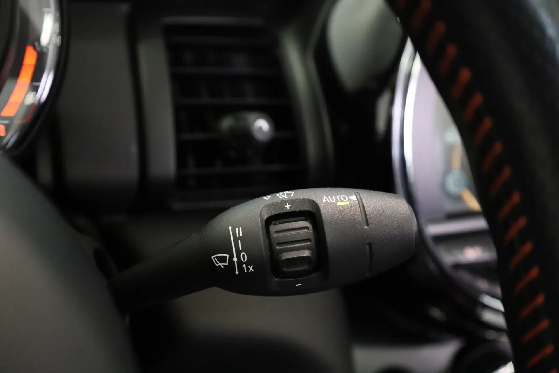 MINI Cabrio One Sport Edition 44