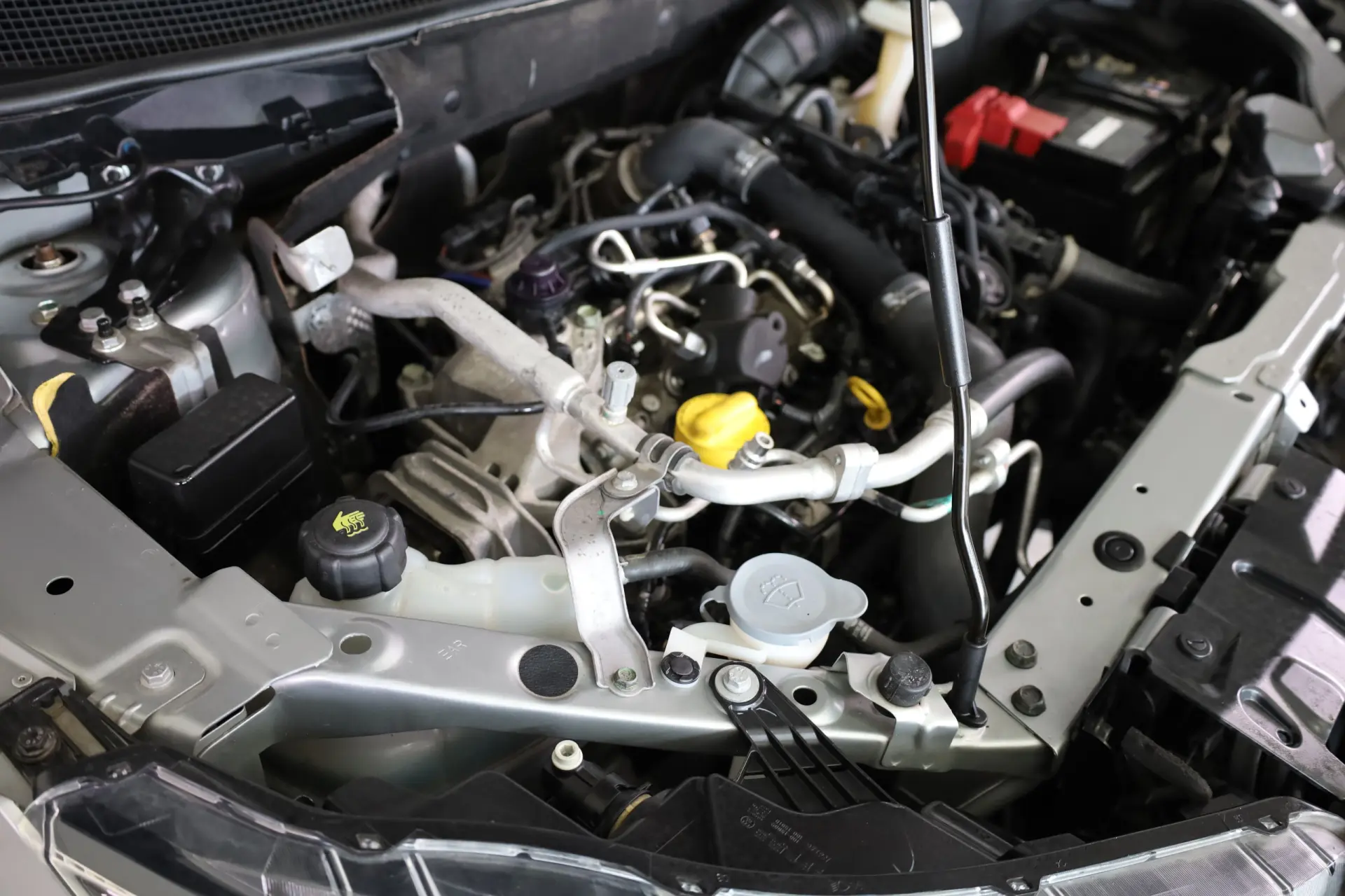 Nissan Qashqai 1.3 DIG-T N-Connecta LED+TT+SKY 8