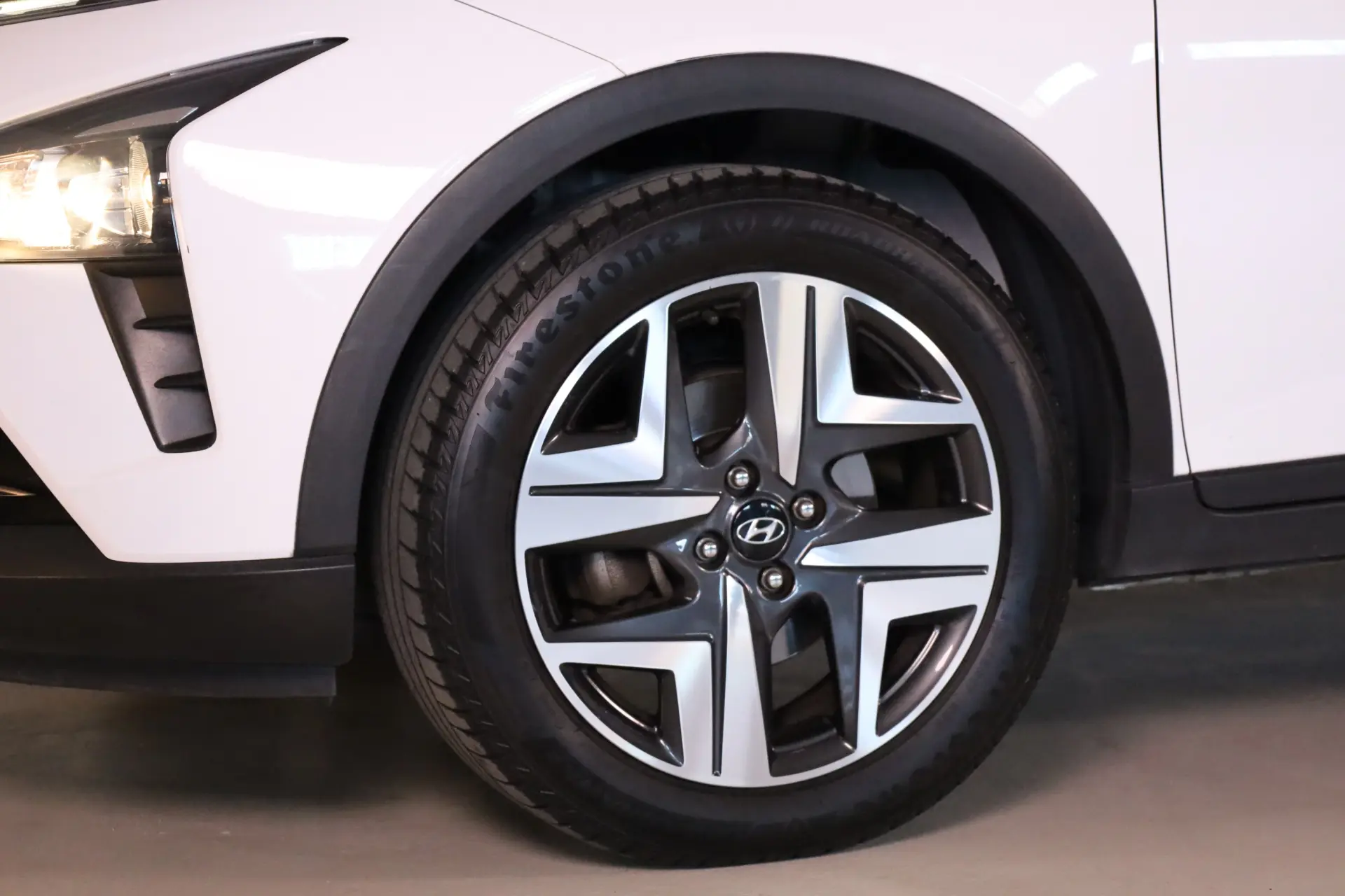 Hyundai Bayon 1.0 T-GDI Premium 13