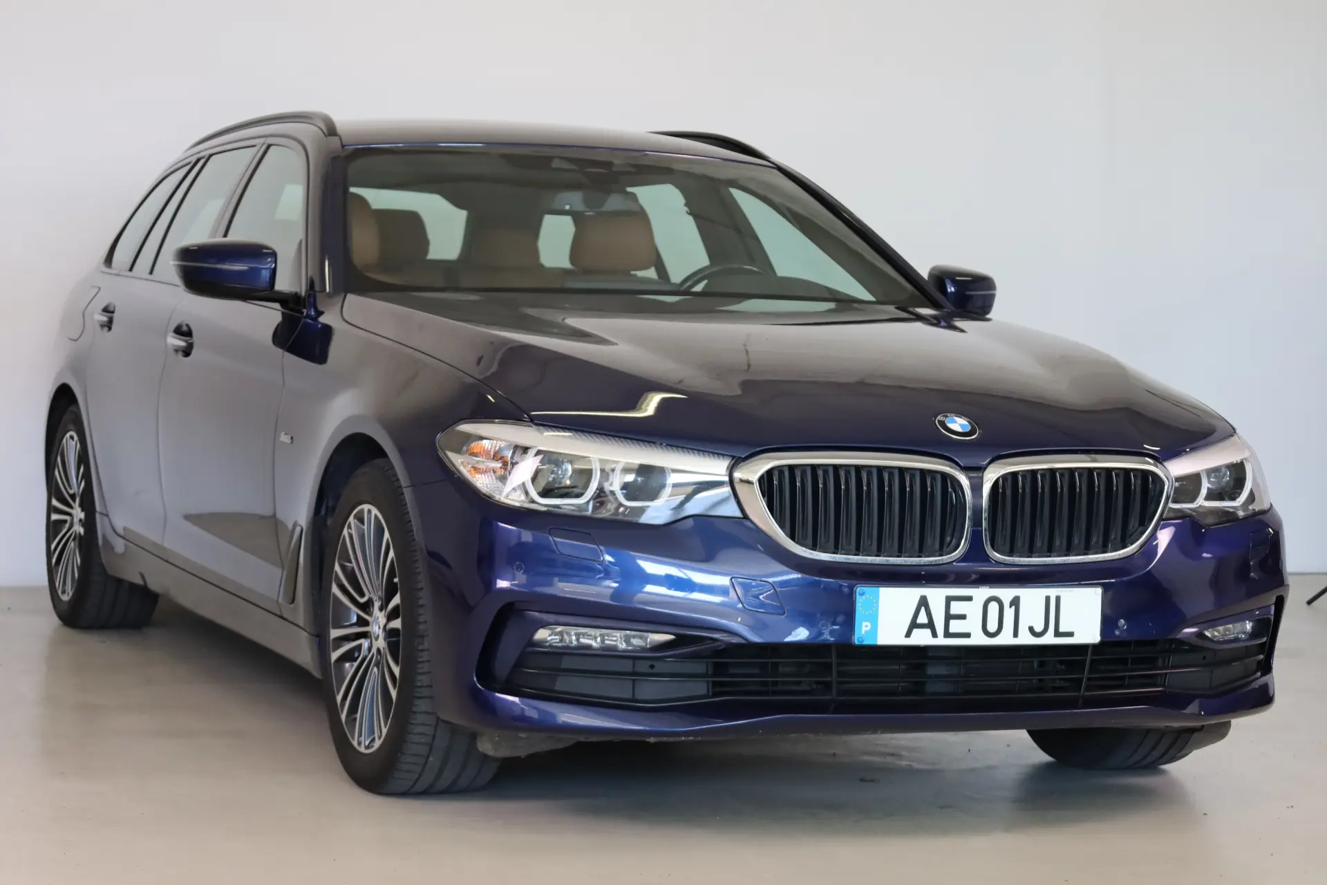 BMW 520 d xDrive Aut. Luxury Line 1