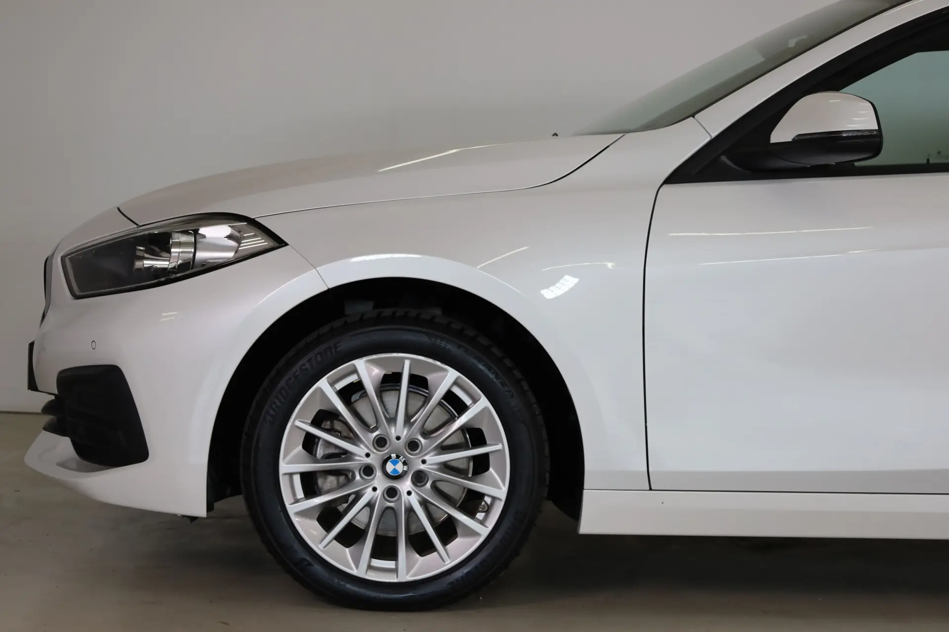 BMW 116 d Advantage Auto 11