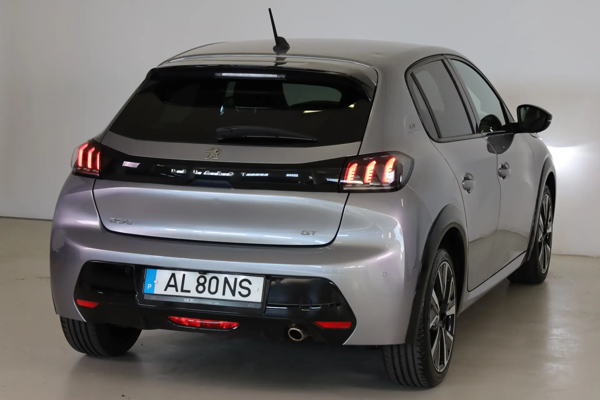 Peugeot 208 1.2 PureTech GT 22
