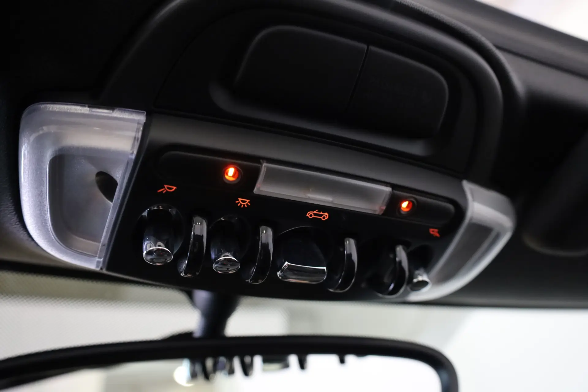 MINI Cabrio One Sport Edition 48