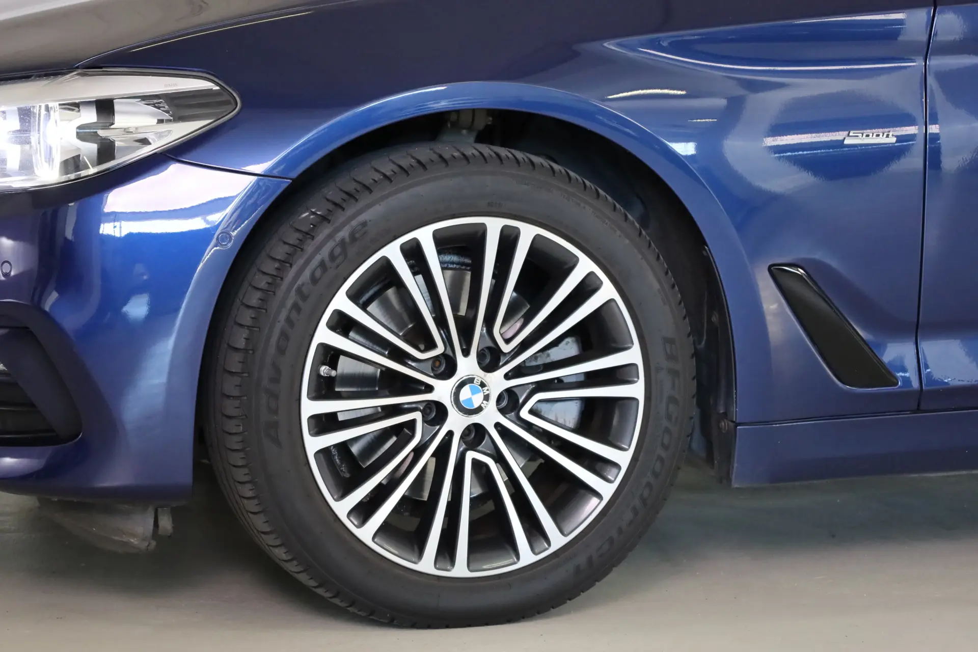 BMW 520 d xDrive Aut. Luxury Line 13