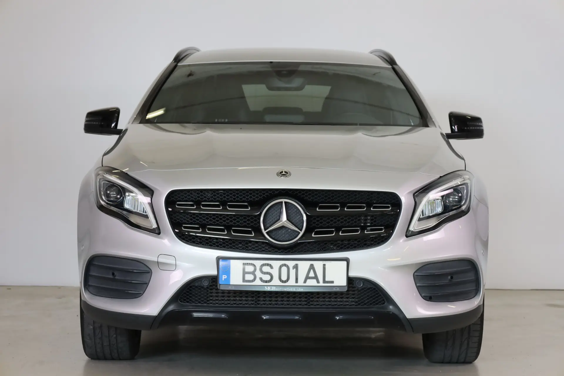 Mercedes-Benz GLA 180 Edition 1 3