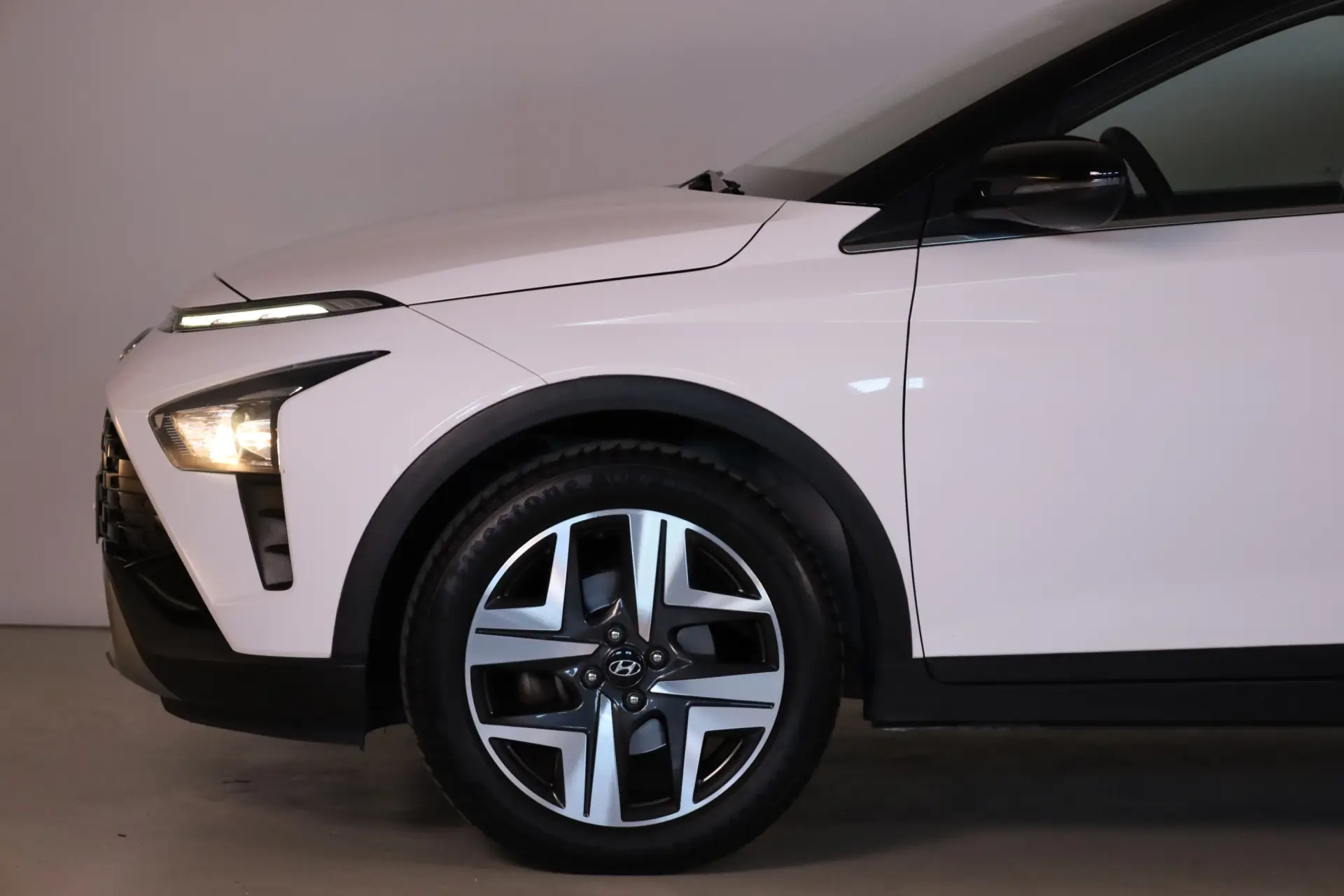 Hyundai Bayon 1.0 T-GDI Premium 12