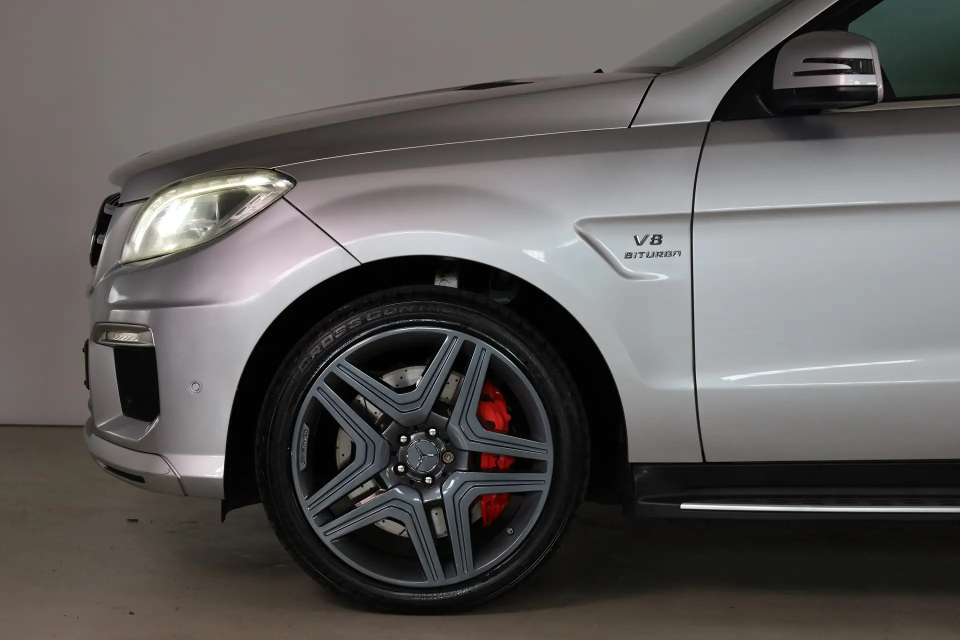 Mercedes-Benz ML 63 AMG 4Matic SpeedshiftFT 7G-TRONIC Performance Package 14