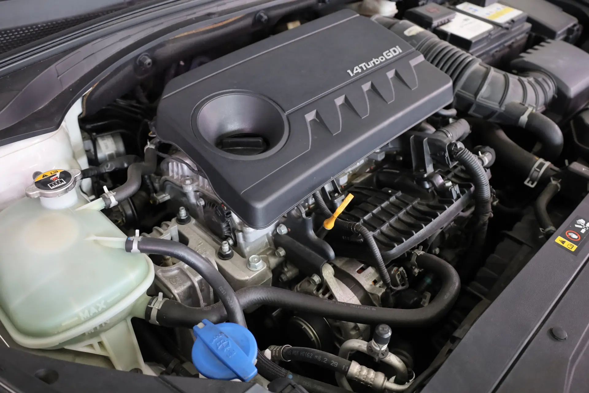 Kia Ceed 1.4 T-GDI TX+SRF 7DCT 9