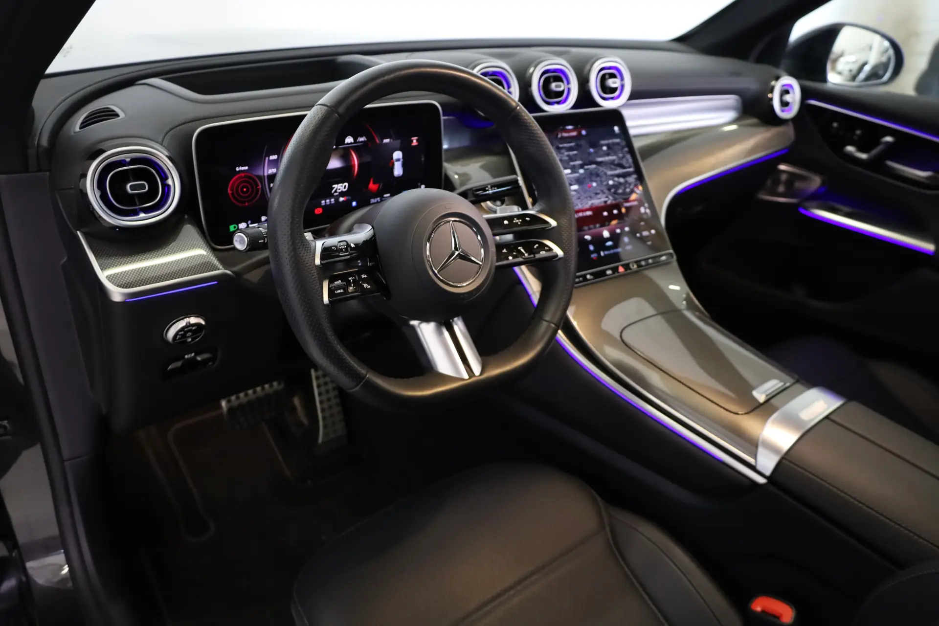 Mercedes-Benz GLC 300 d 4Matic 22