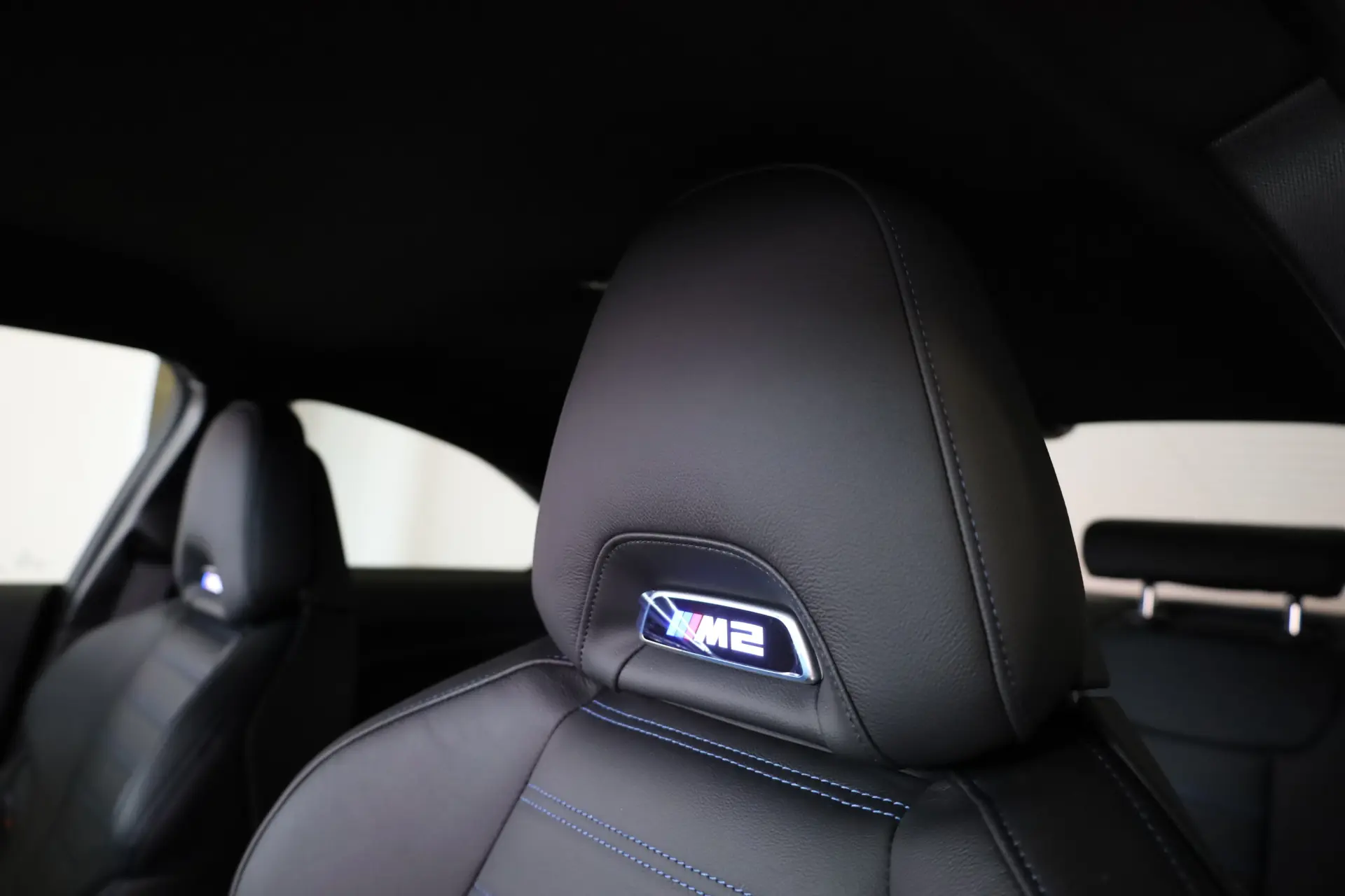BMW M2 Auto 25