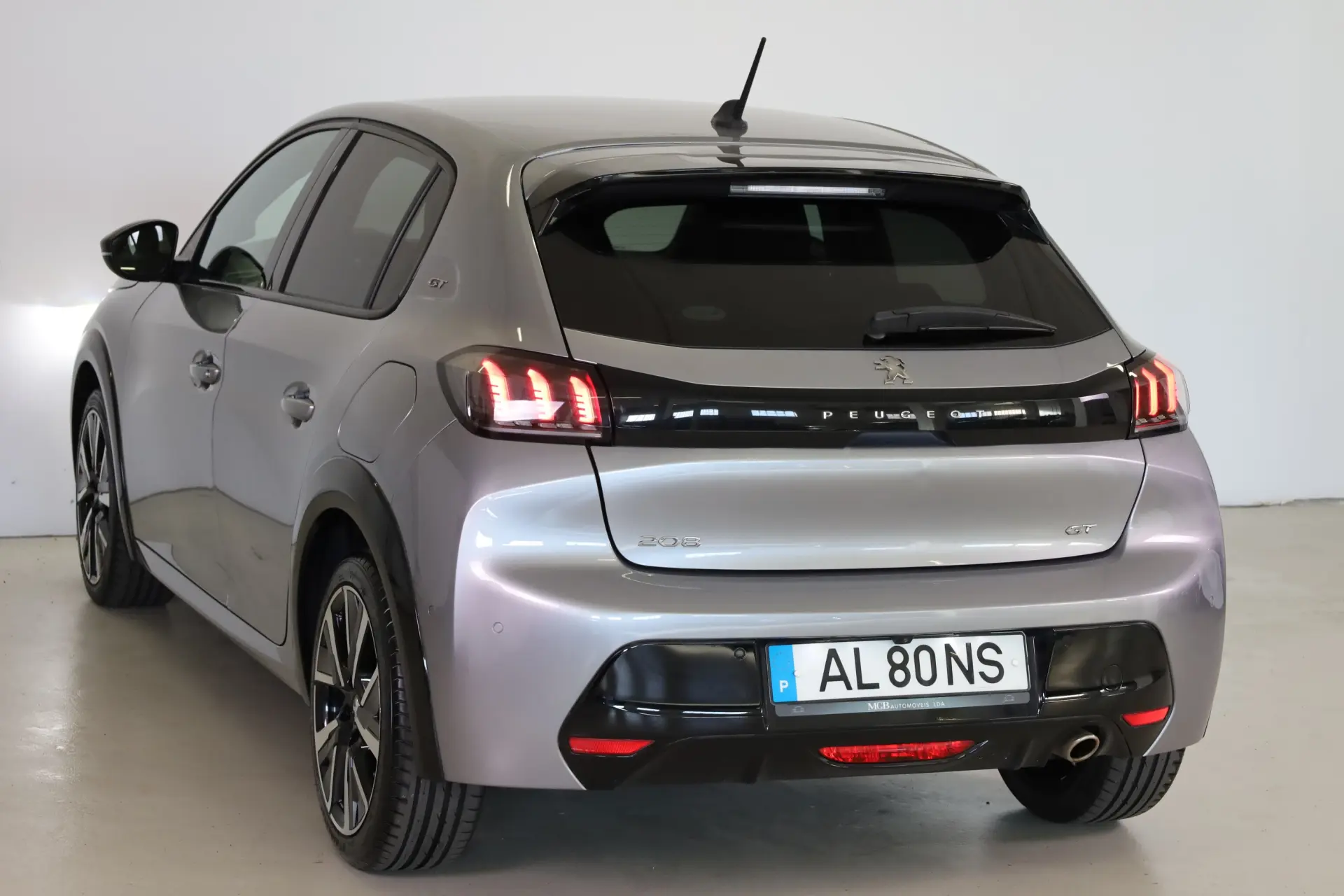 Peugeot 208 1.2 PureTech GT 4