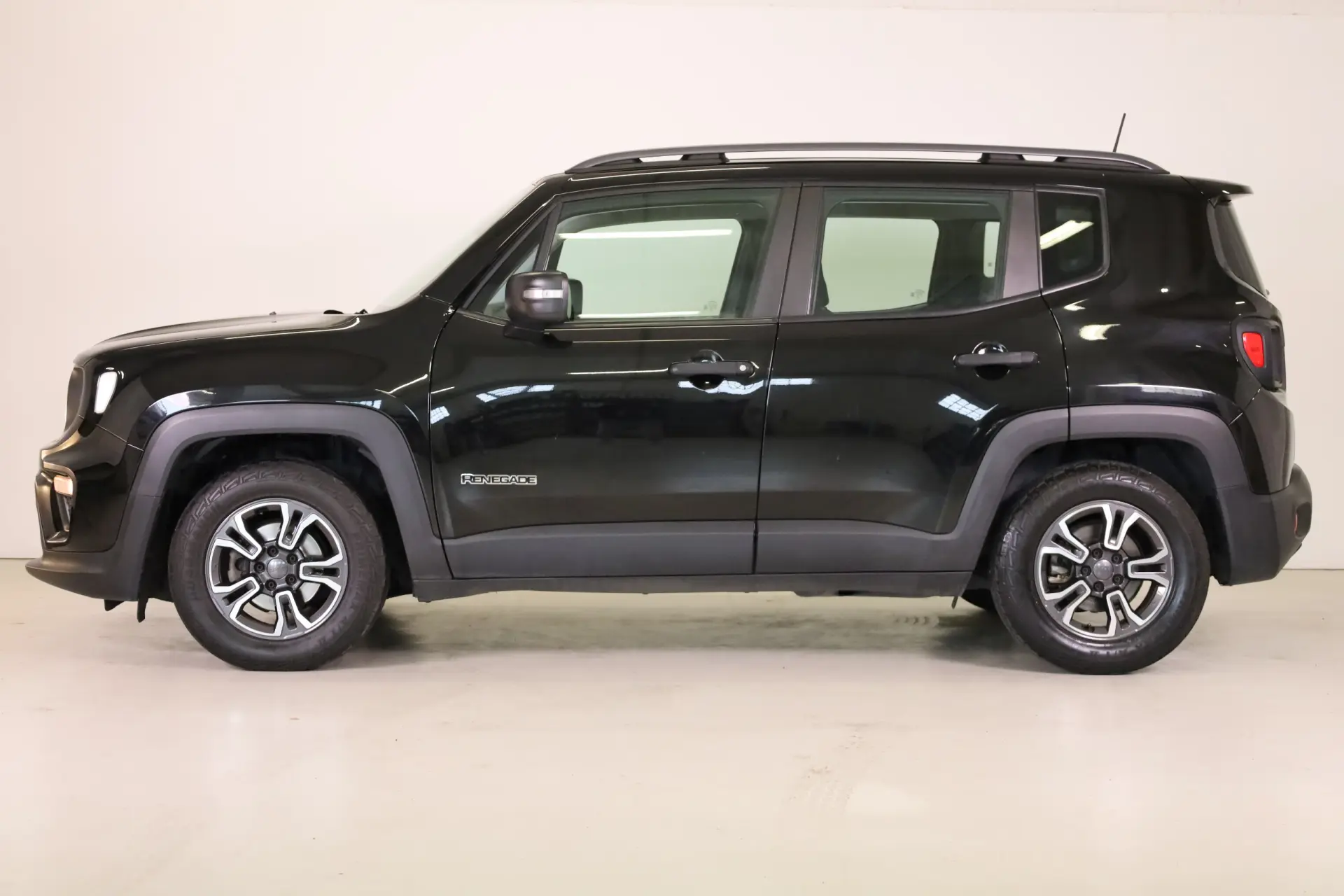 Jeep Renegade 1.0 T Sport 9