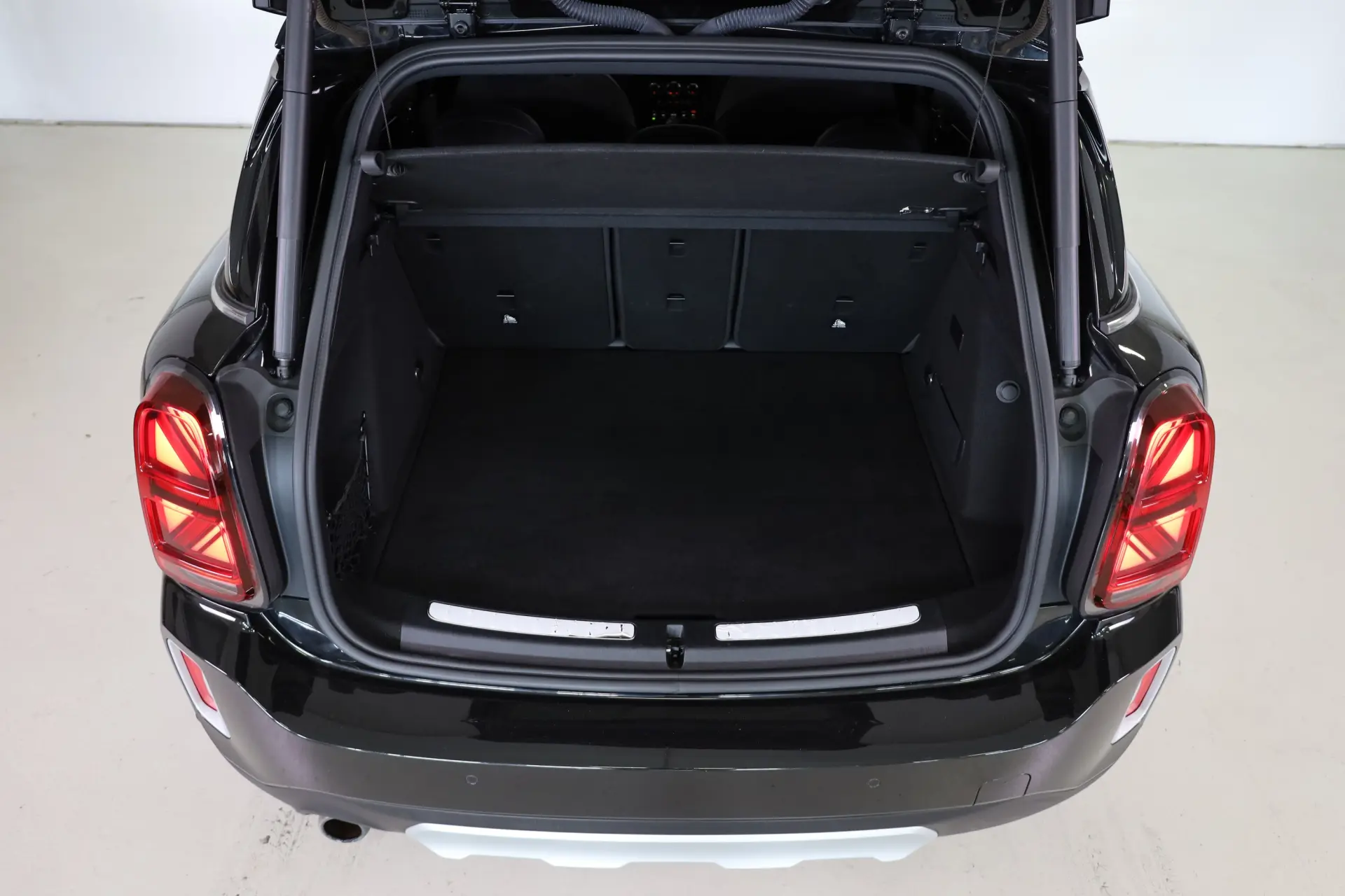 MINI Countryman Cooper SE ALL4 Auto 22