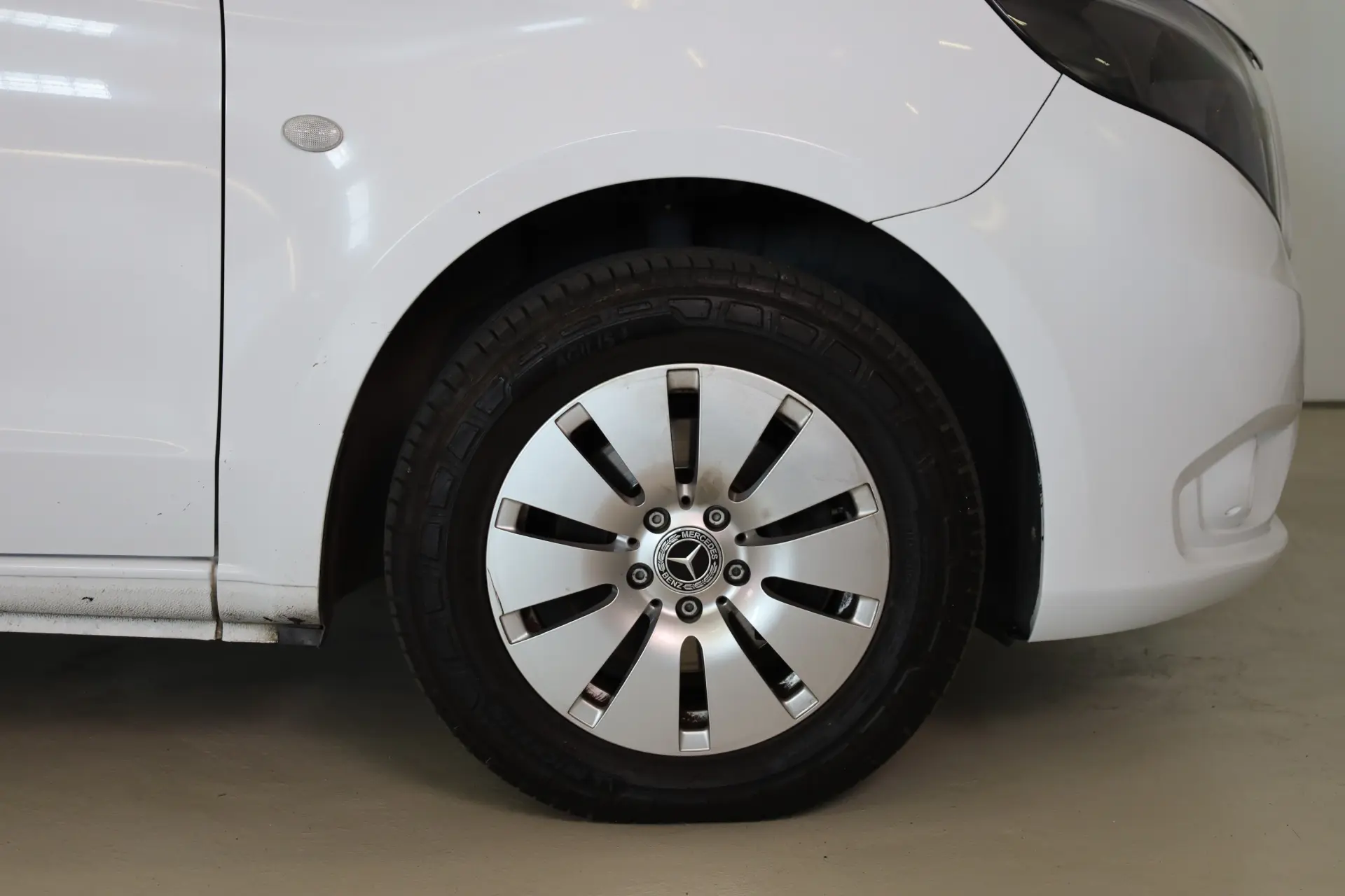 Mercedes-Benz Vito Tourer (BlueTEC) Extra-Longa PRO 19