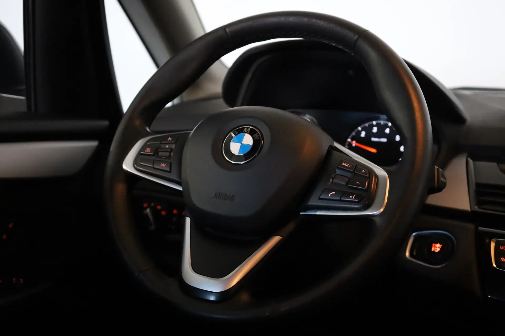 BMW 225xe Active Tourer Advantage 26