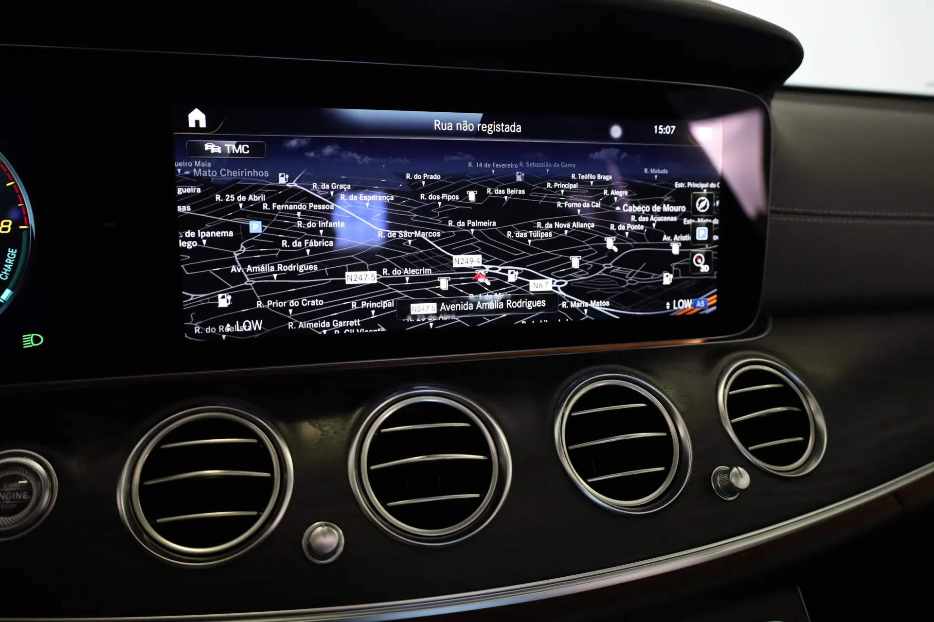 Mercedes-Benz E 300 e AMG Line 38