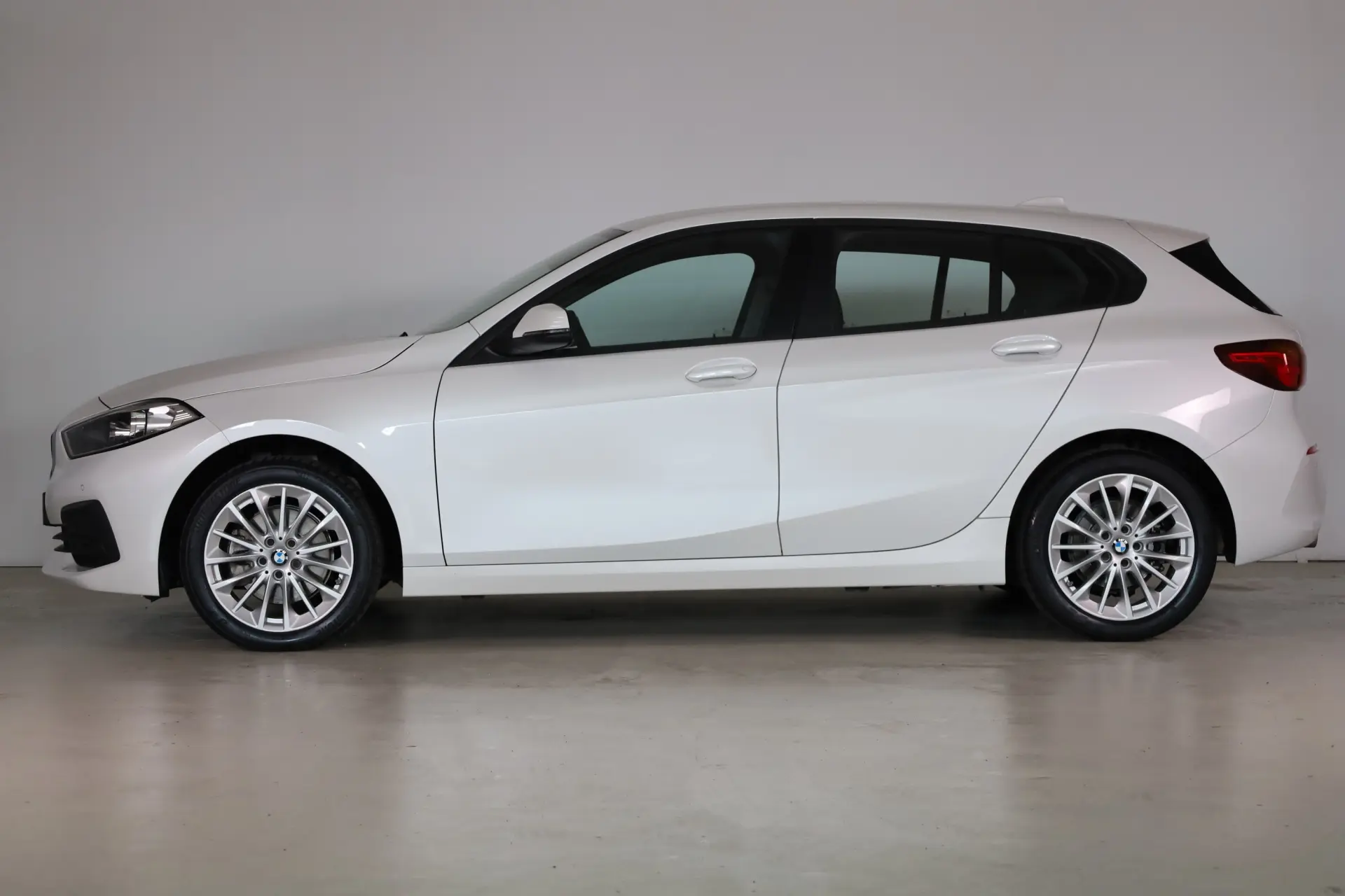 BMW 116 d Advantage Auto 4