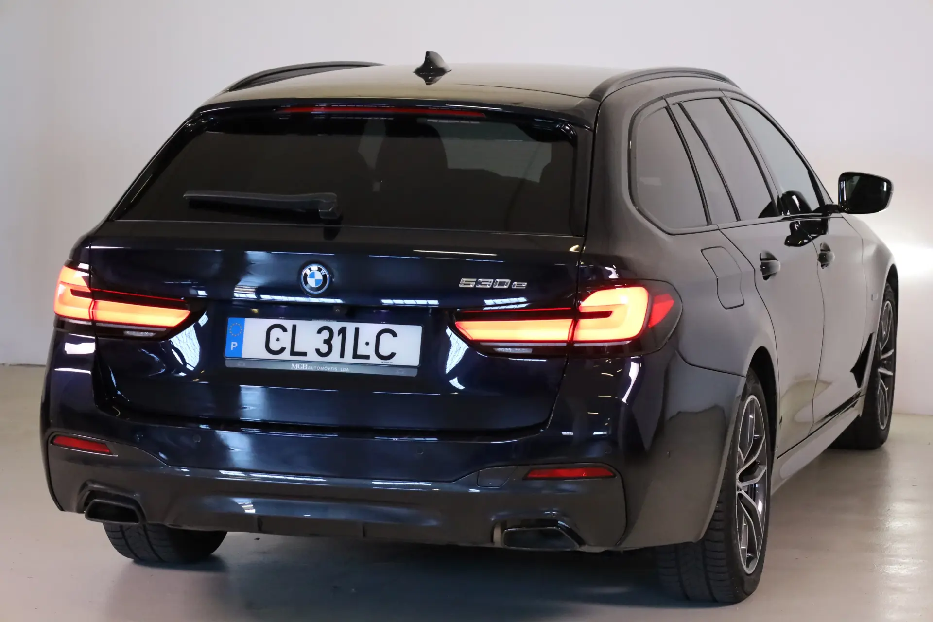BMW 530 e Pack Desportivo M 22