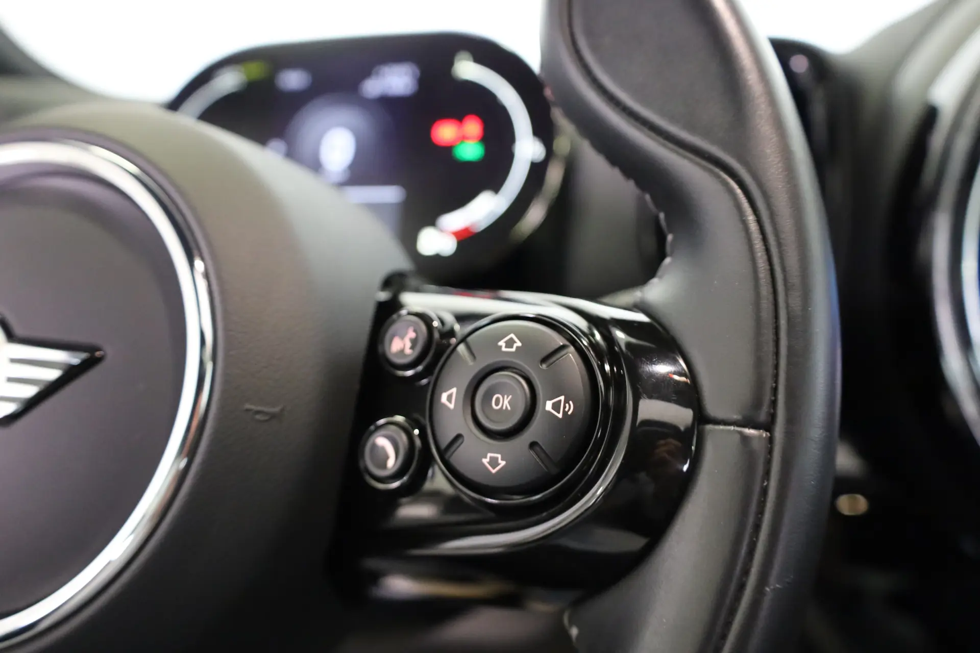 MINI Countryman Cooper SE ALL4 Auto 47